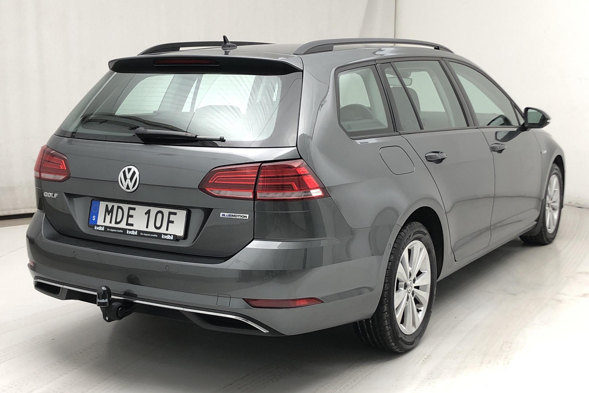 VW Golf VII 1.5 TGI Sportscombi (130hk) - 6 890 mil - Automat - Dark Grey - 2020