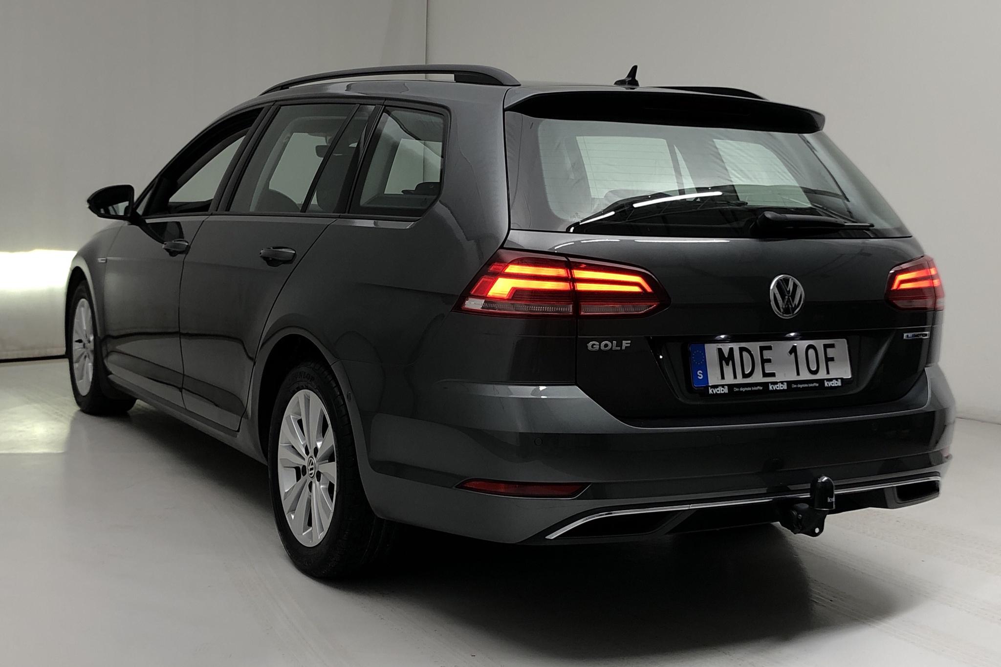 VW Golf VII 1.5 TGI Sportscombi (130hk) - 68 900 km - Automatic - Dark Grey - 2020