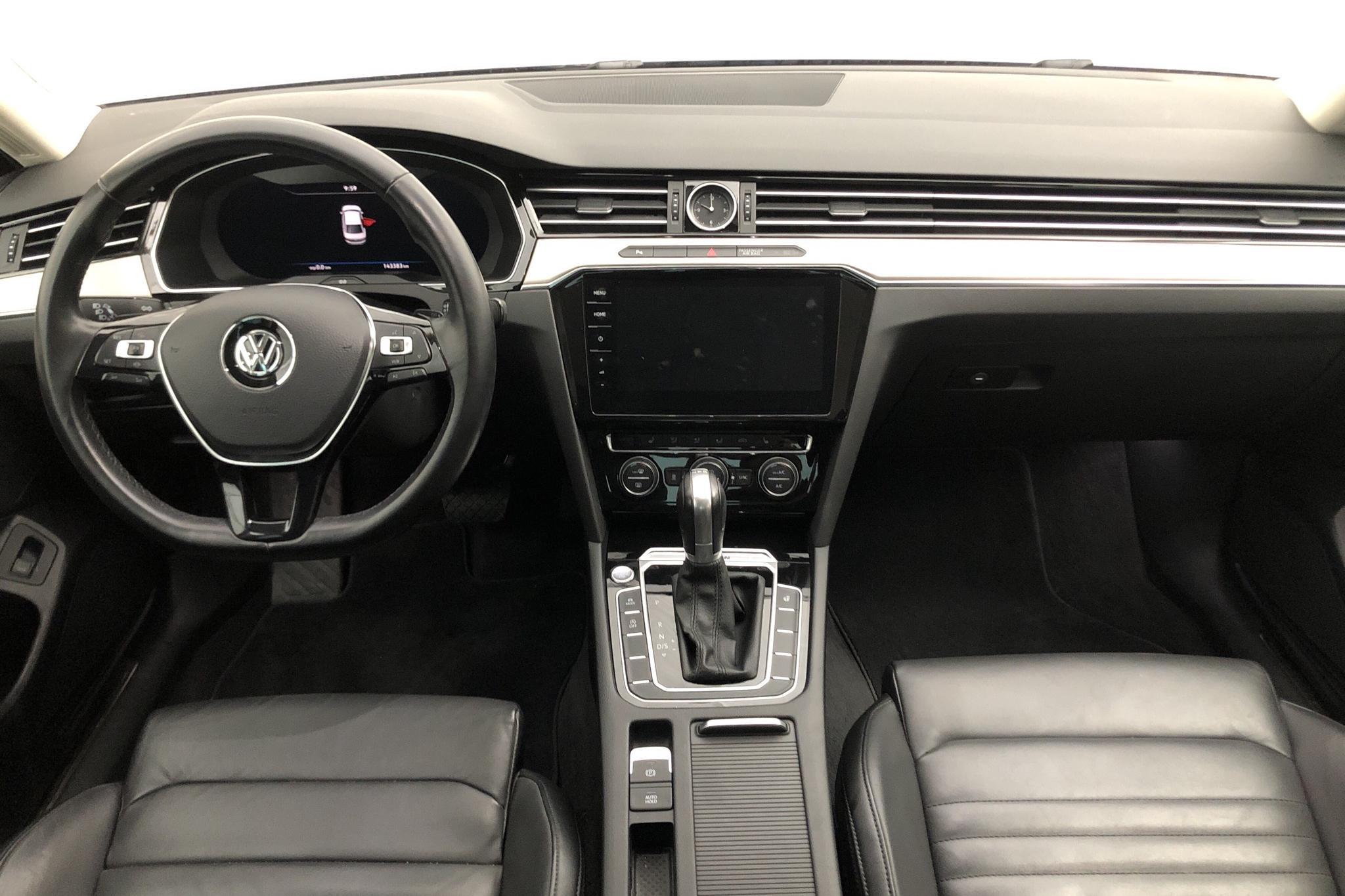 VW Passat 2.0 TDI 4MOTION (190hk) - 143 380 km - Automatic - Dark Blue - 2019