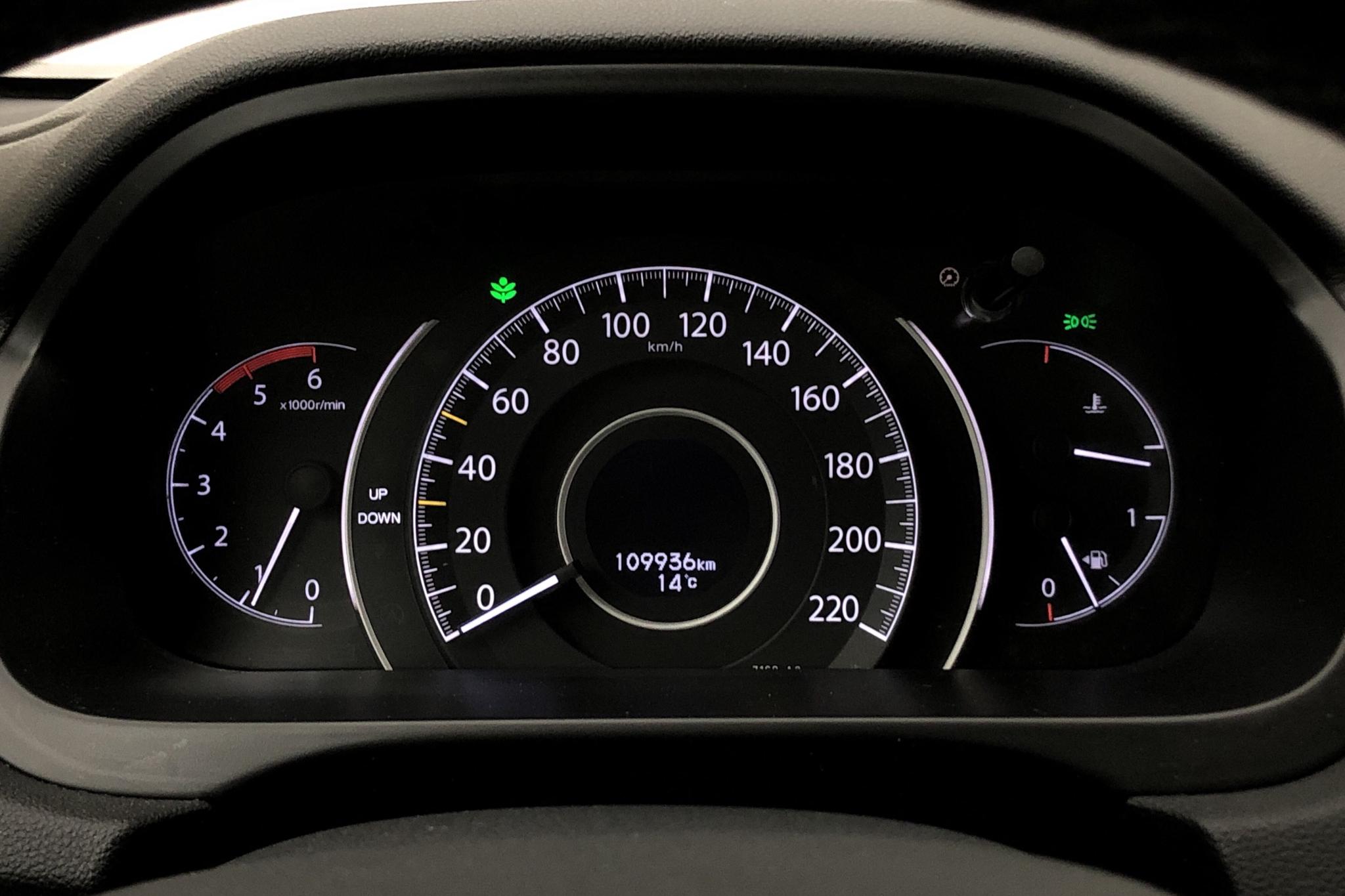 Honda CR-V 1.6 i-DTEC 4WD (160hk) - 10 994 mil - Manuell - vit - 2015