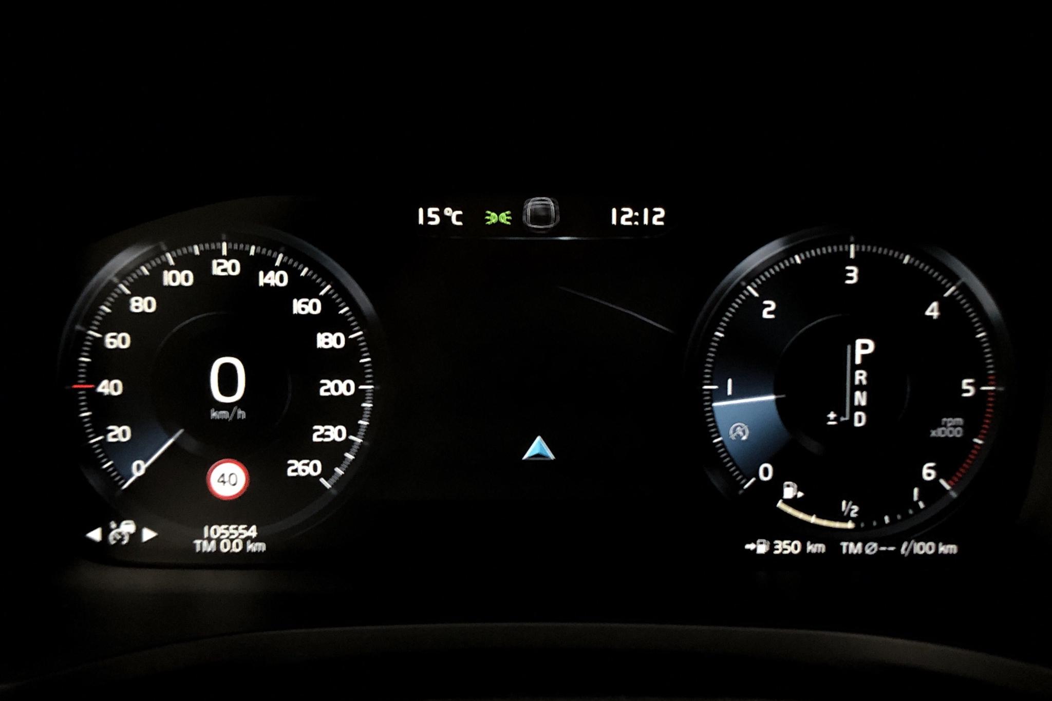 Volvo V60 D4 Cross Country AWD (190hk) - 10 555 mil - Automat - vit - 2019