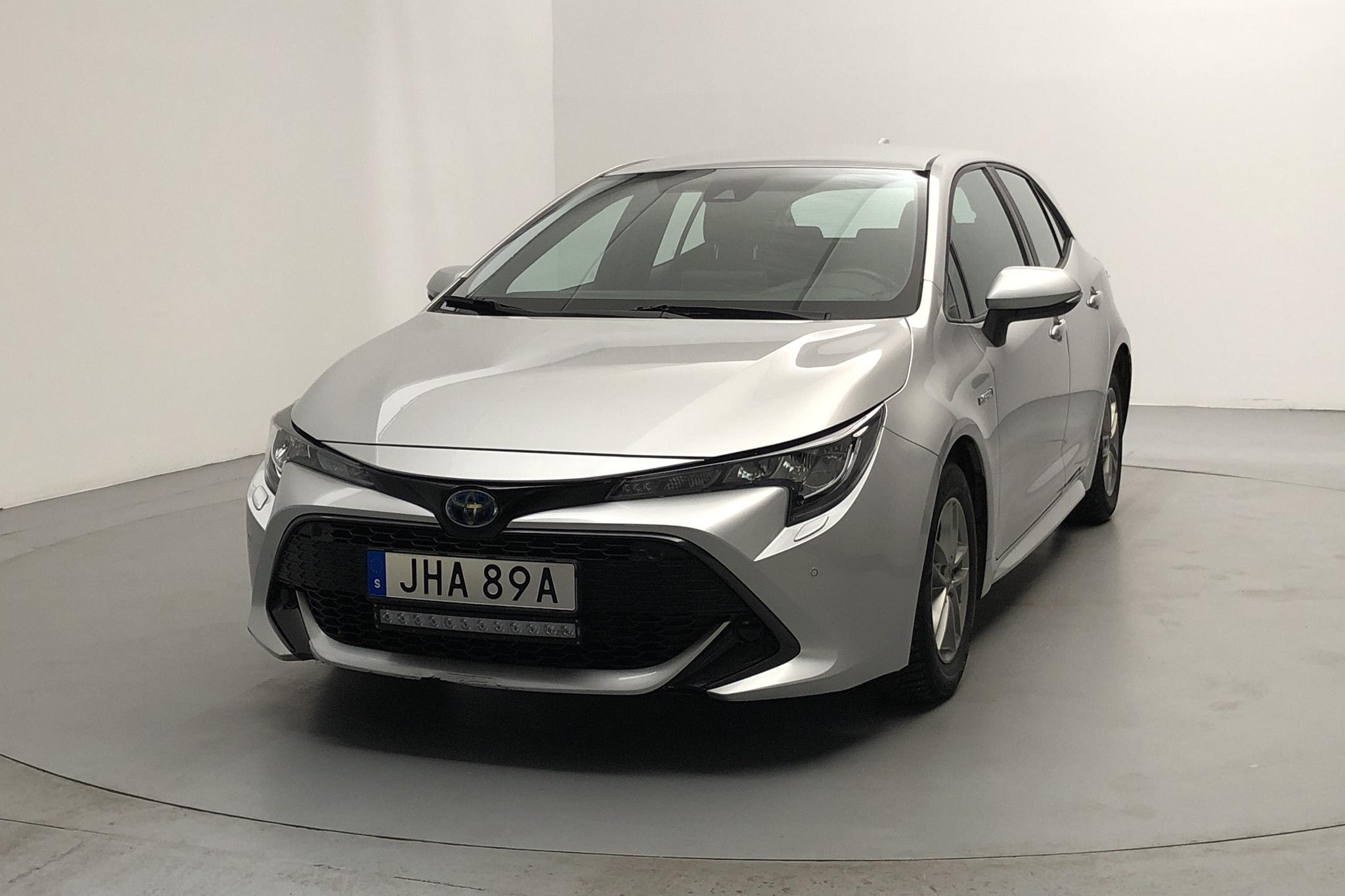 Toyota Corolla 1.8 Hybrid 5dr (122hk) - 43 460 km - Automatic - silver - 2019