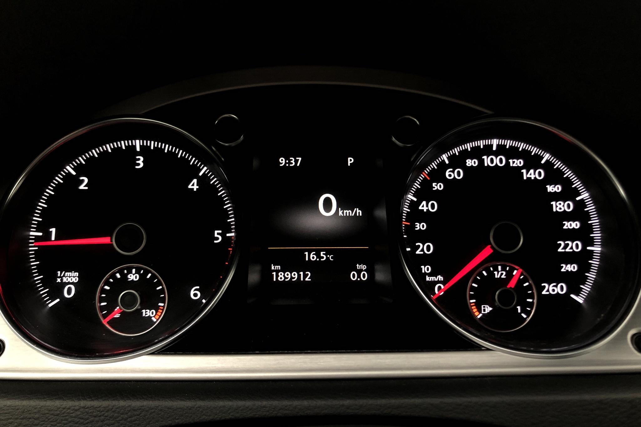 VW Passat Alltrack 2.0 TDI BlueMotion Technology 4Motion (177hk) - 189 910 km - Automatic - silver - 2015