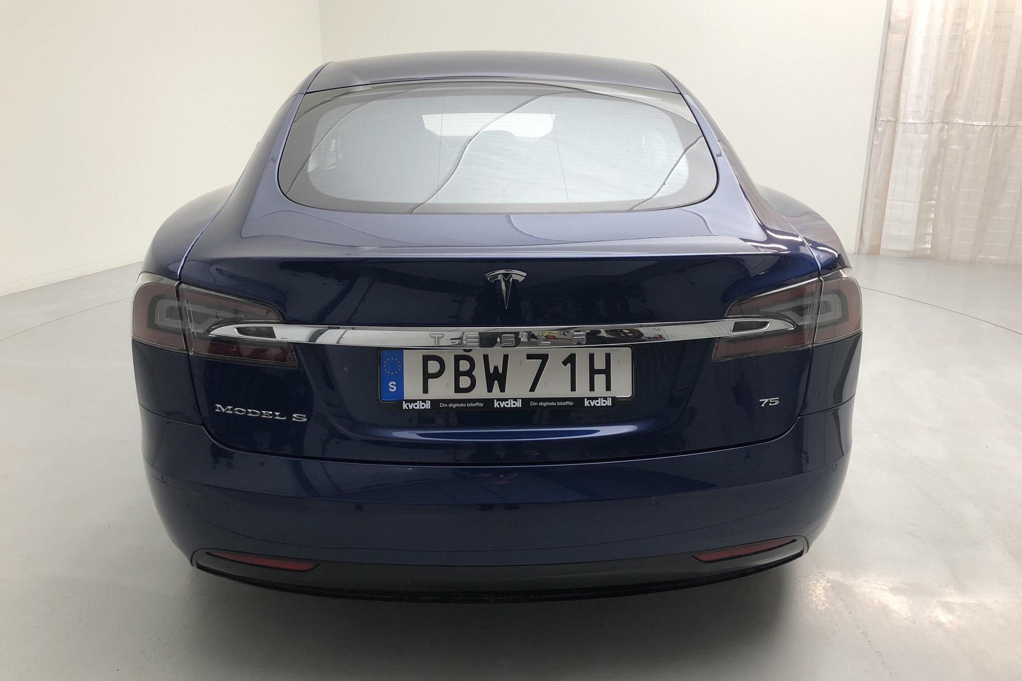 Tesla Model S 75 - 102 920 km - Automatic - Dark Blue - 2016