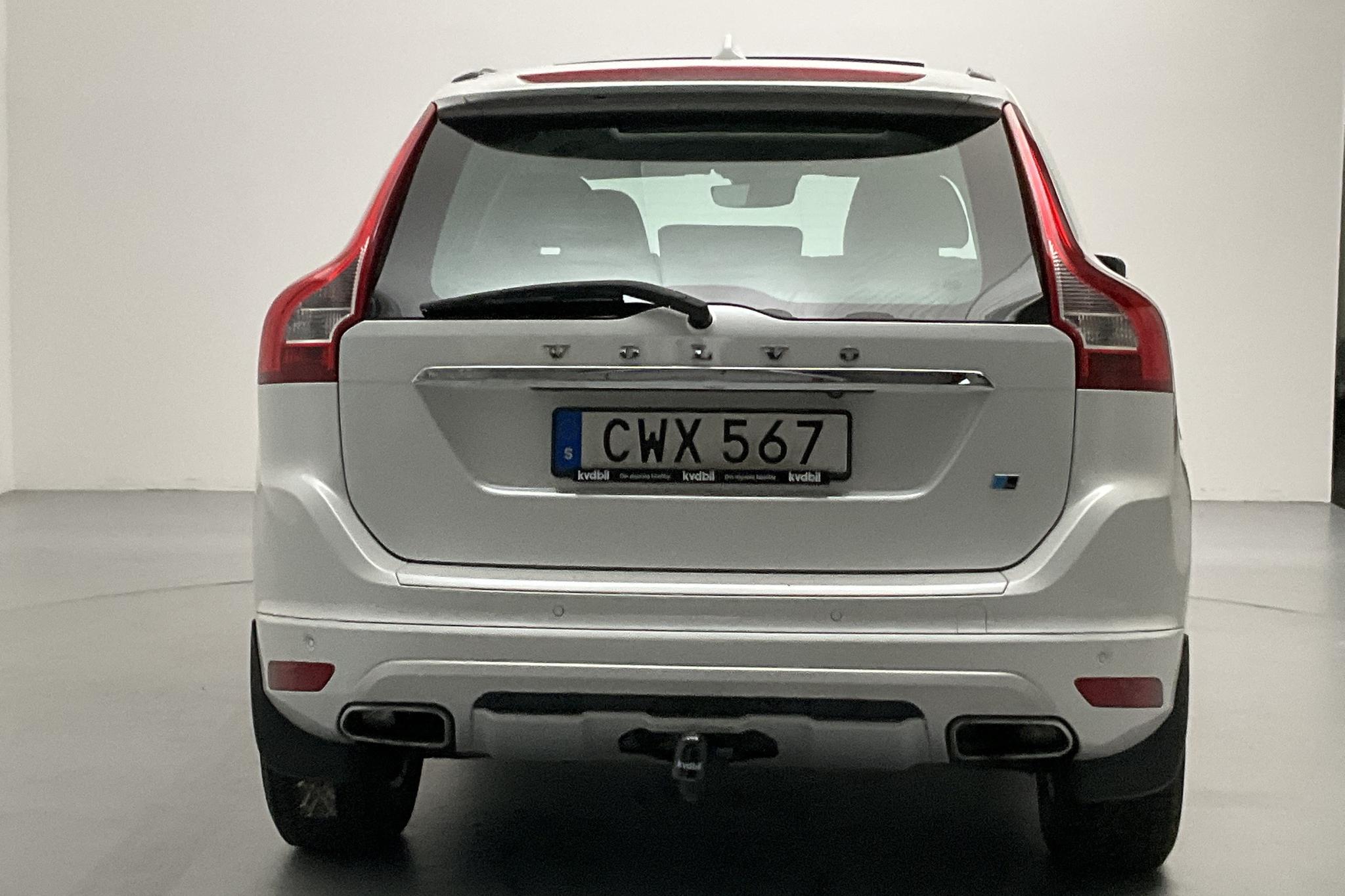 Volvo XC60 D4 AWD (215hk) - 103 180 km - Automatic - white - 2015