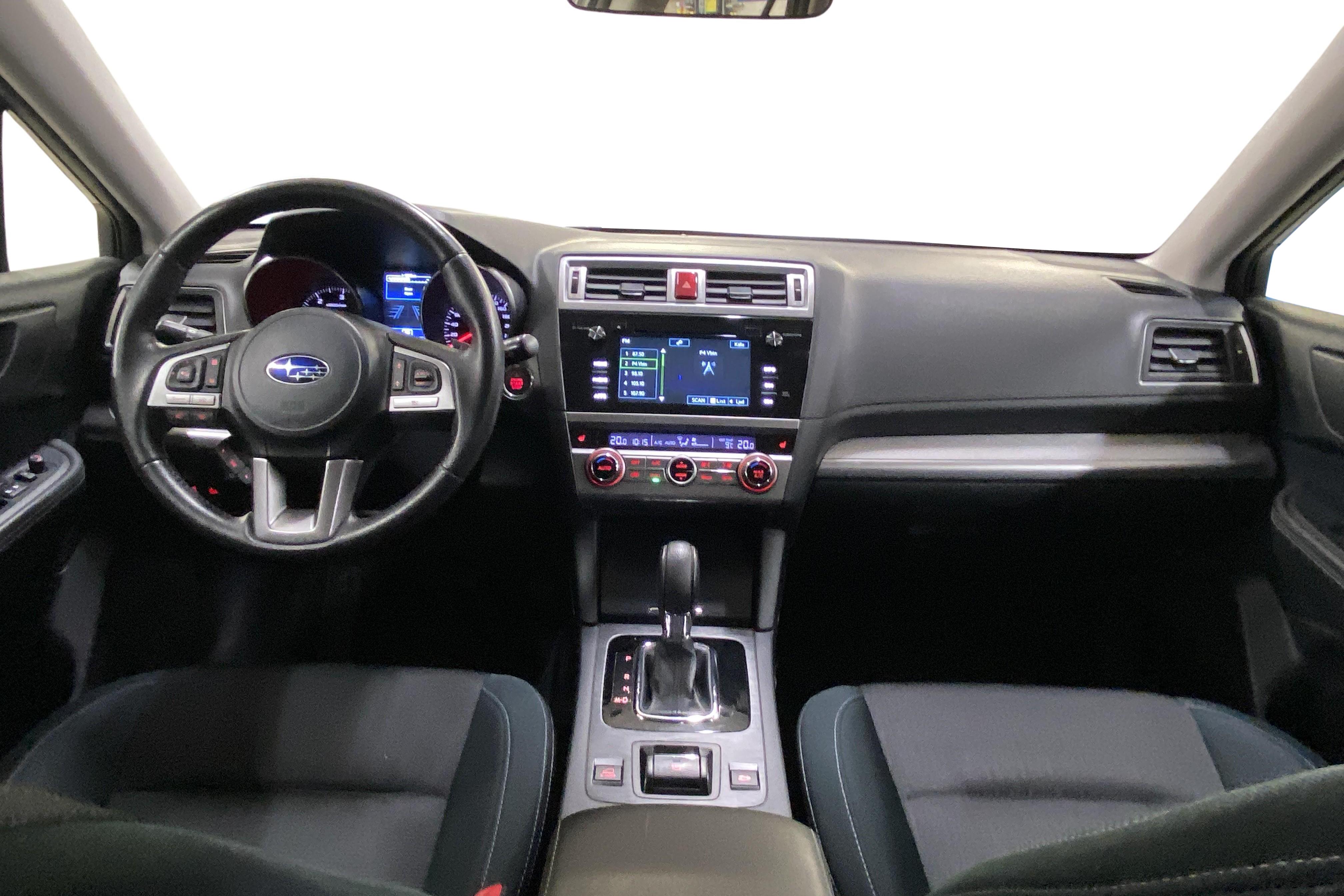 Subaru Outback 2.0D (150hk) - 11 045 mil - Automat - vit - 2016
