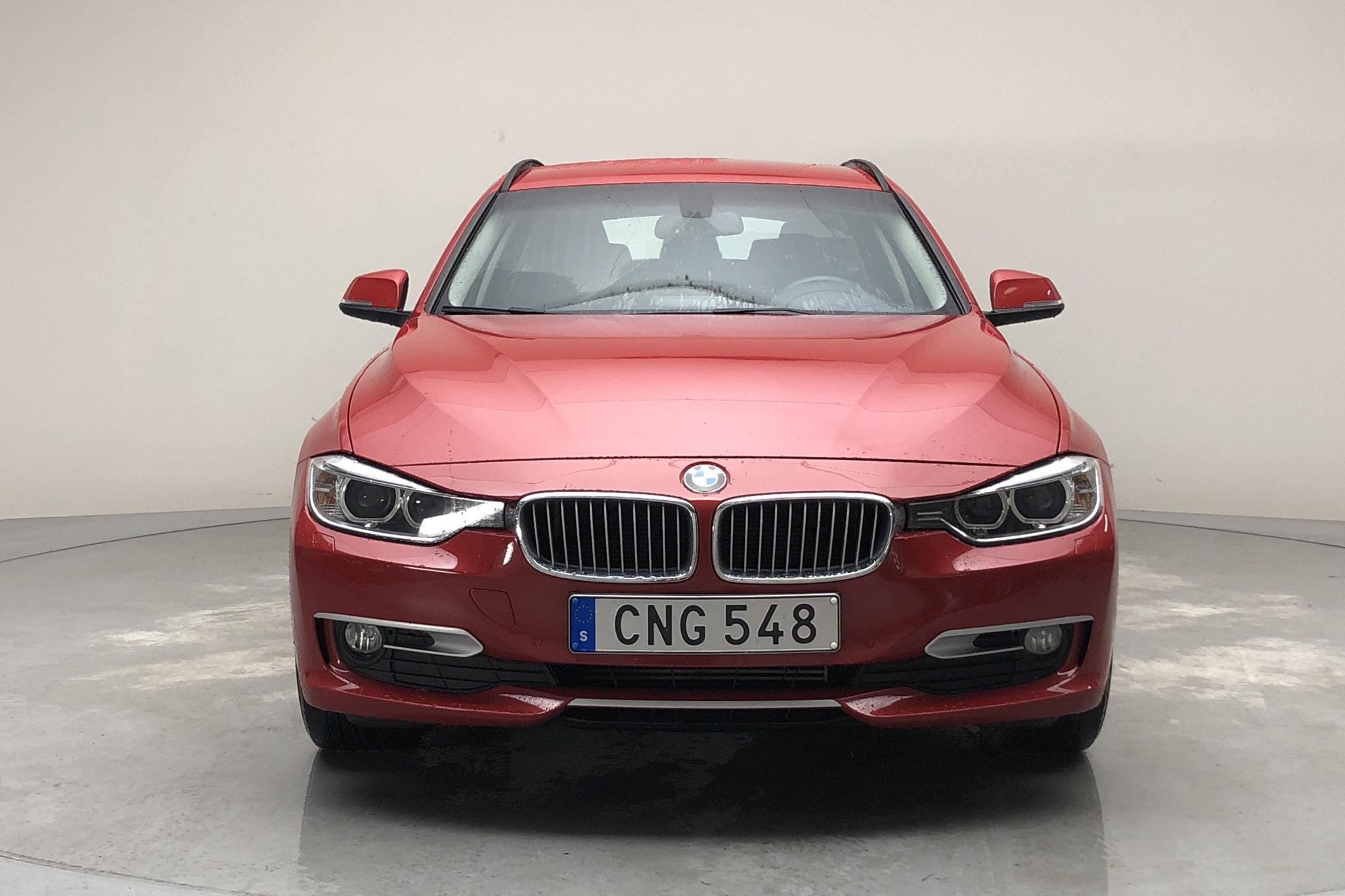 BMW 320d xDrive Touring, F31 (184hk) - 108 410 km - Automatic - red - 2014