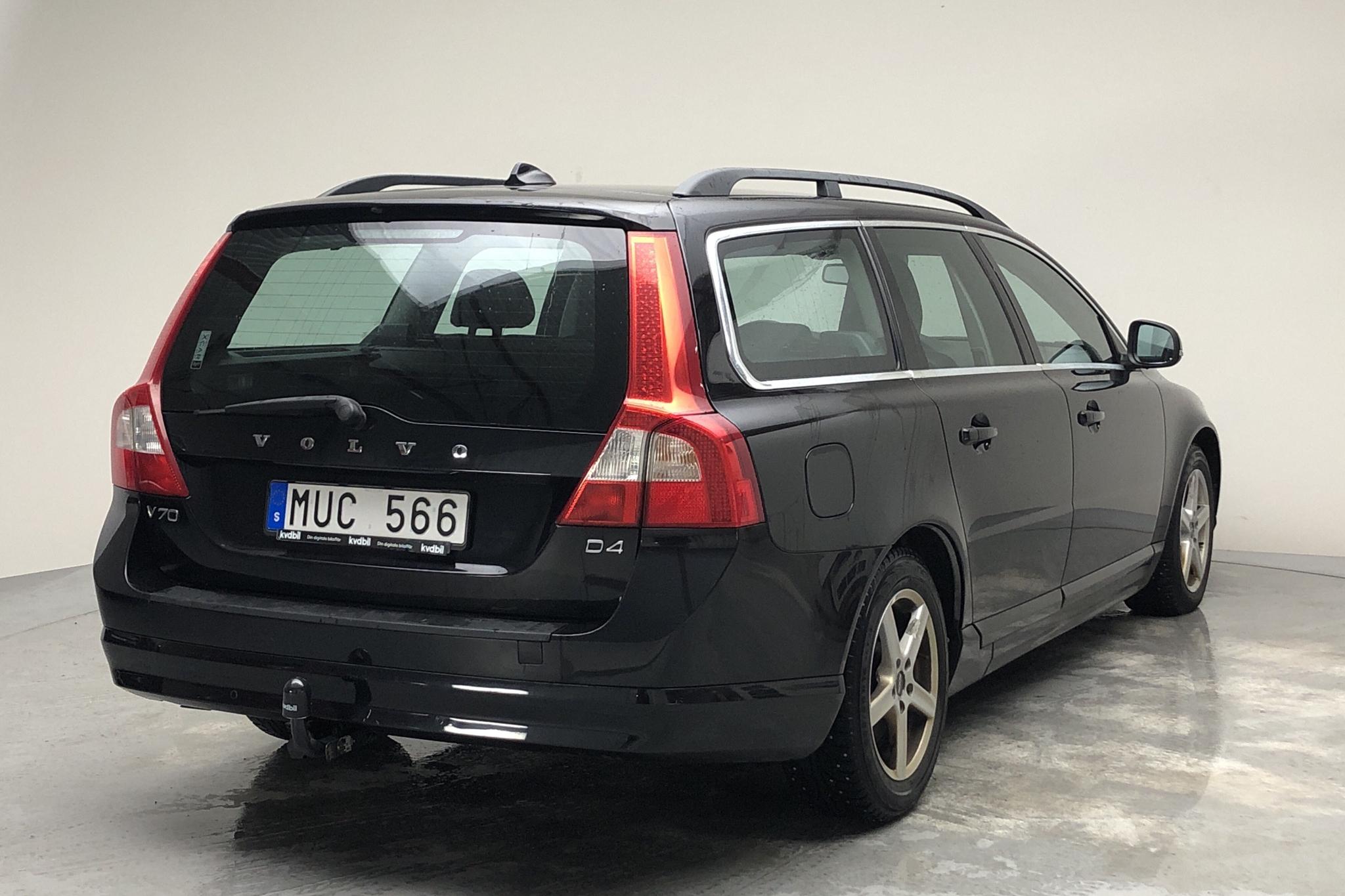 Volvo V70 II D4 (163hk) - 214 540 km - Automatic - black - 2013