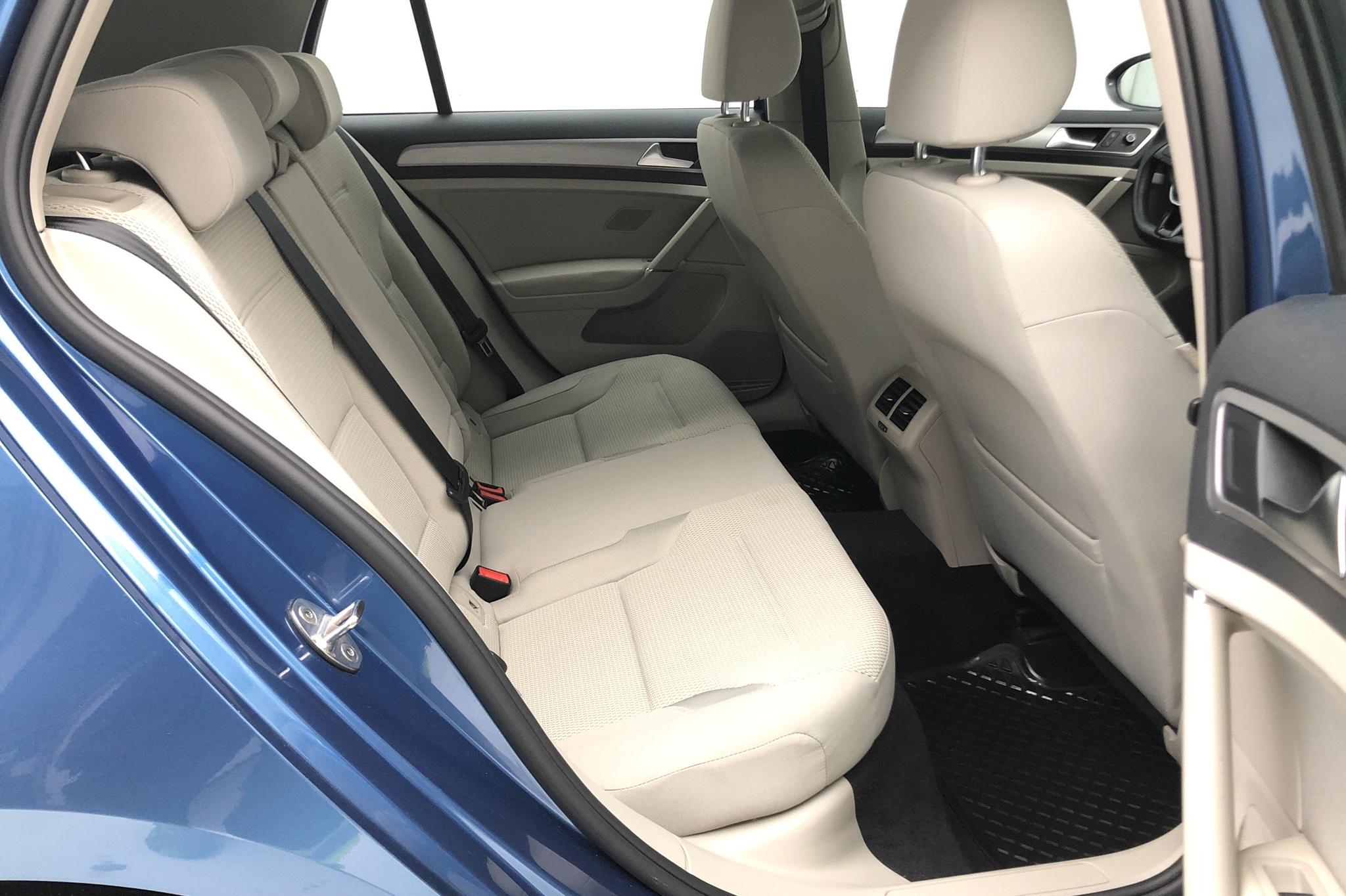 VW Golf VII 1.2 TSI 5dr (110hk) - 44 510 km - Automatic - blue - 2017