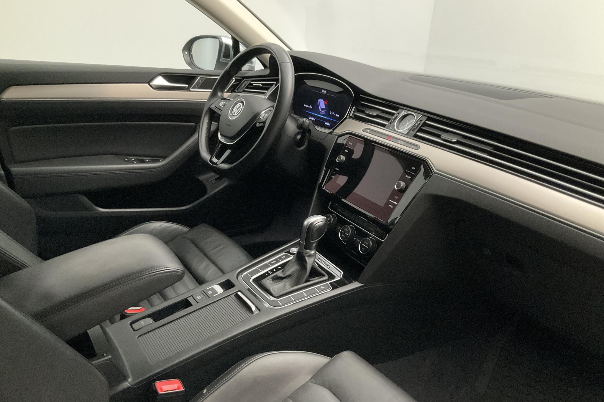 VW Passat Alltrack 2.0 TDI 4MOTION (190hk) - 68 960 km - Automatic - white - 2019