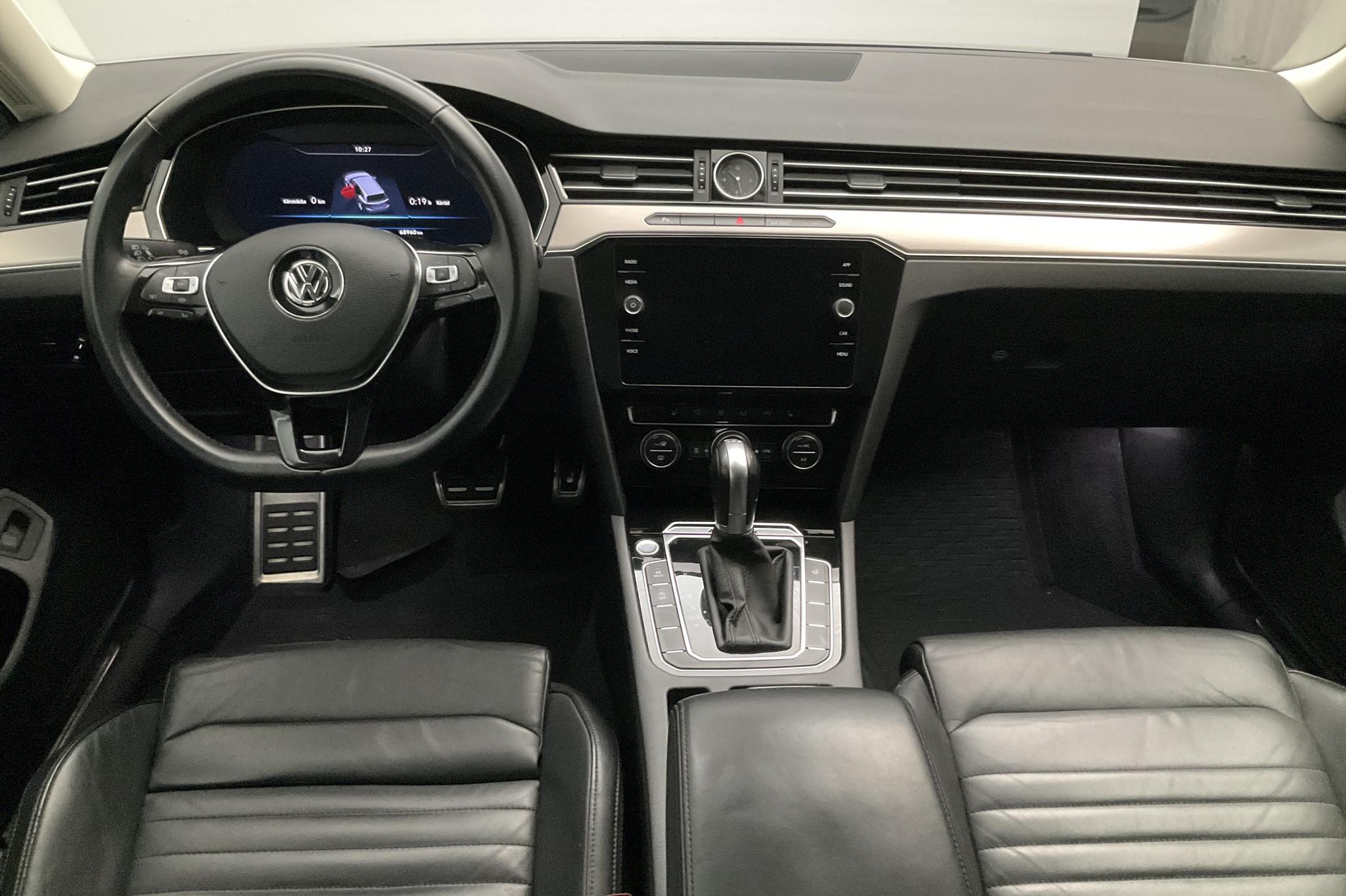 VW Passat Alltrack 2.0 TDI 4MOTION (190hk) - 6 896 mil - Automat - vit - 2019