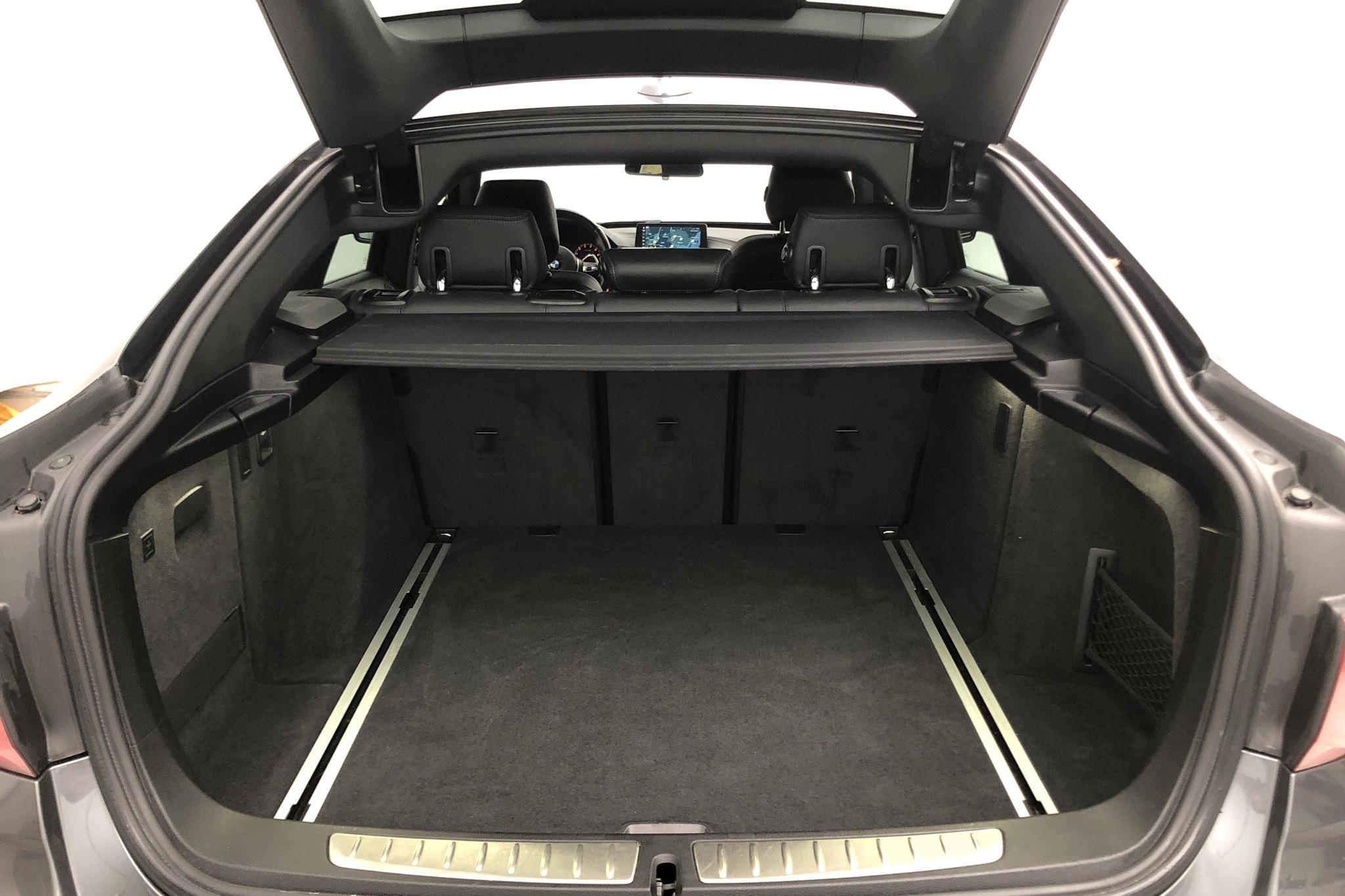 BMW 330i GT xDrive, F34 (252hk) - 68 970 km - Automatic - gray - 2019