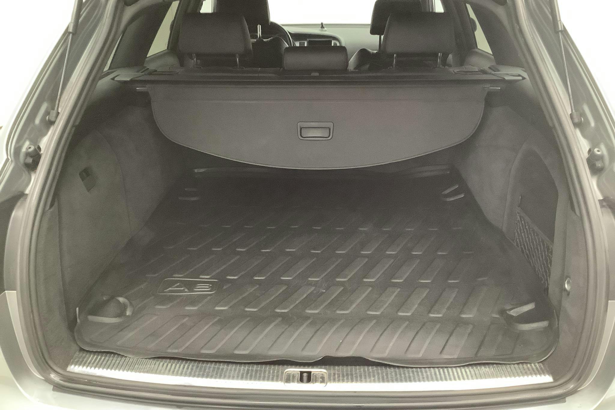 Audi A6 3.2 FSI Avant quattro (255hk) - 14 760 mil - Automat - grå - 2007