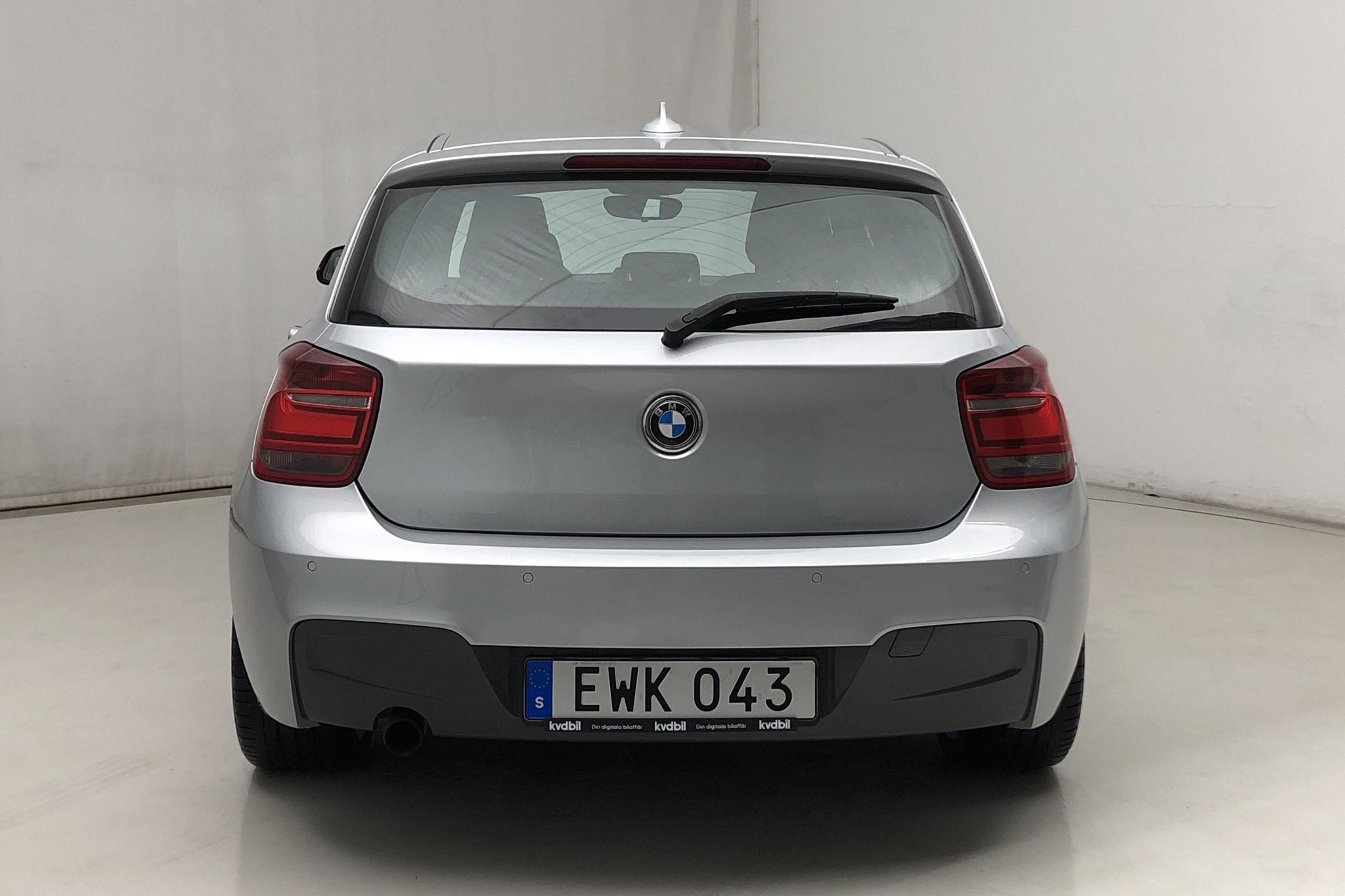 BMW 116i 5dr, F20 (136hk) - 92 650 km - Manual - silver - 2015