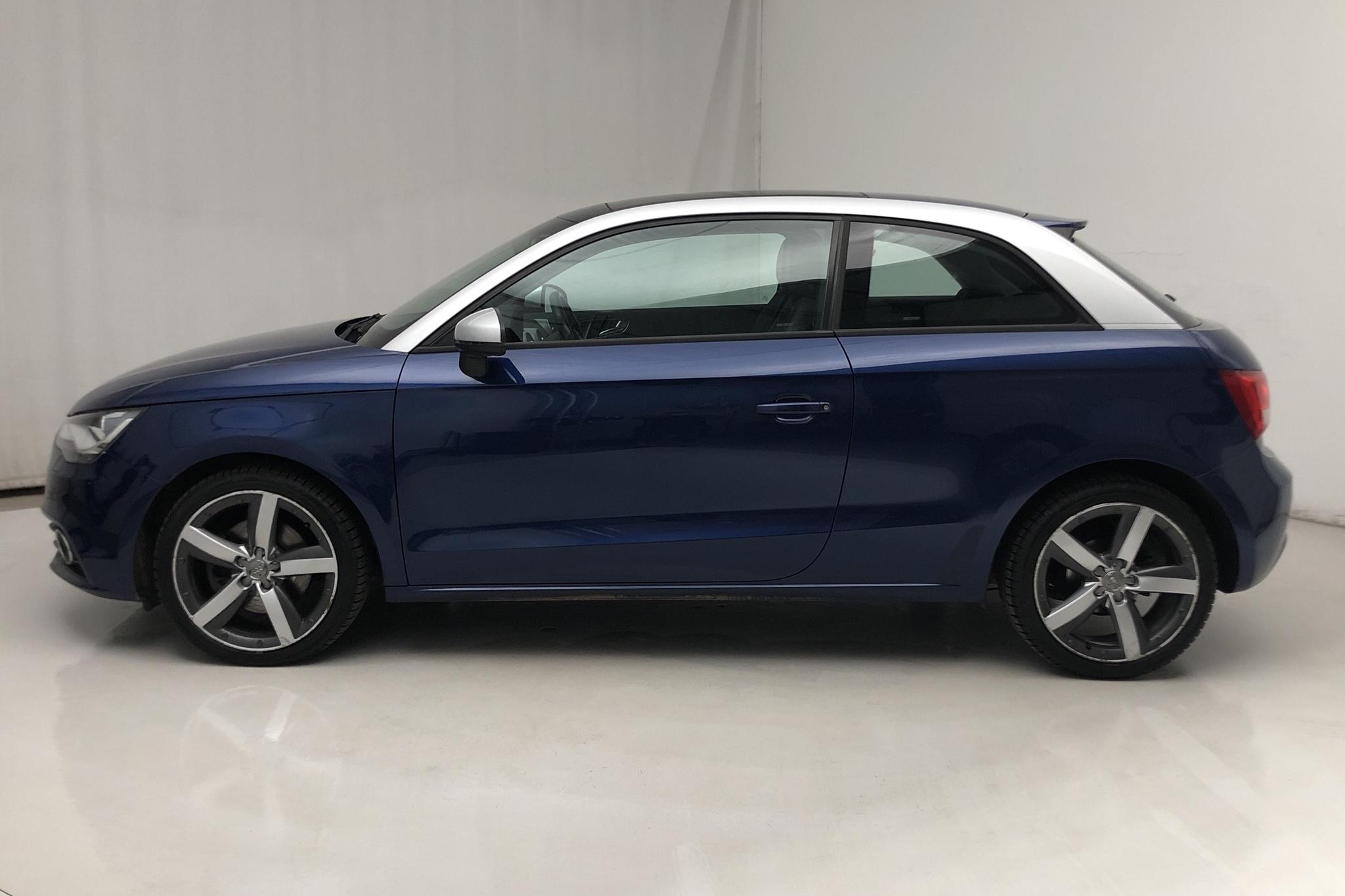 Audi A1 1.4 TFSI (122hk) - 53 590 km - Automatic - Dark Blue - 2011