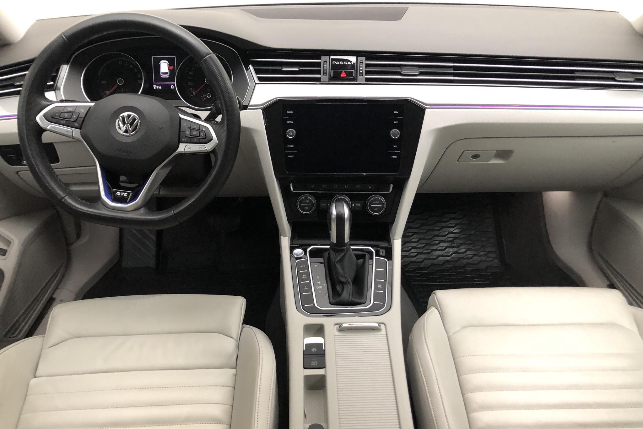 VW Passat 1.4 GTE Sportscombi (218hk) - 57 720 km - Automatic - Dark Grey - 2020