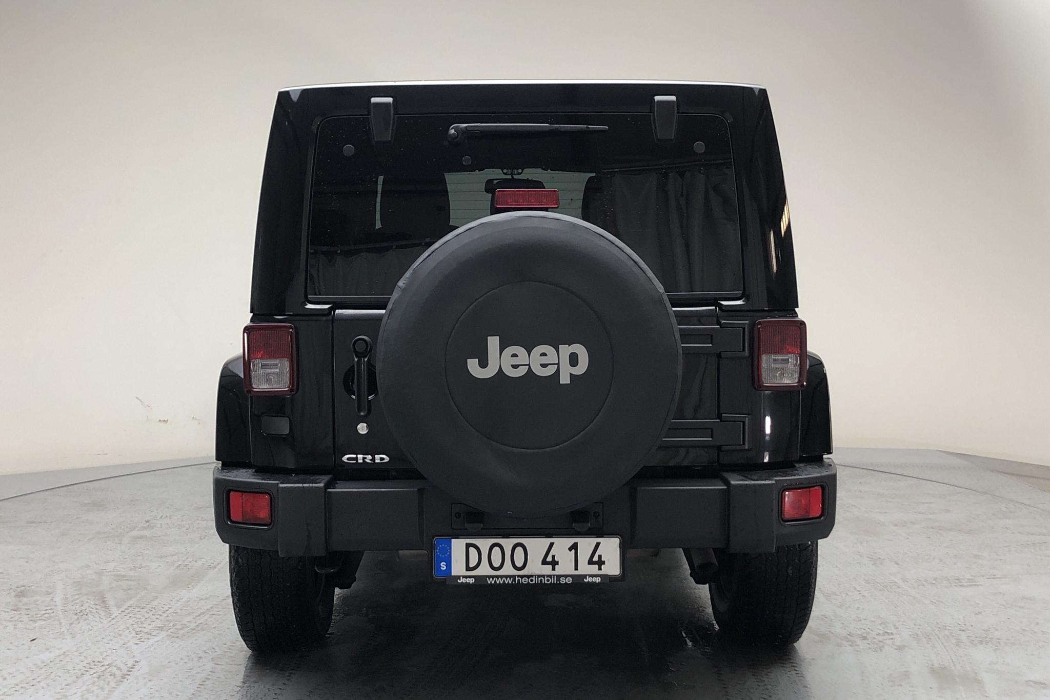 Jeep Wrangler Unlimited 2.8 CRD 4dr (200hk) - 5 883 mil - Automat - svart - 2015