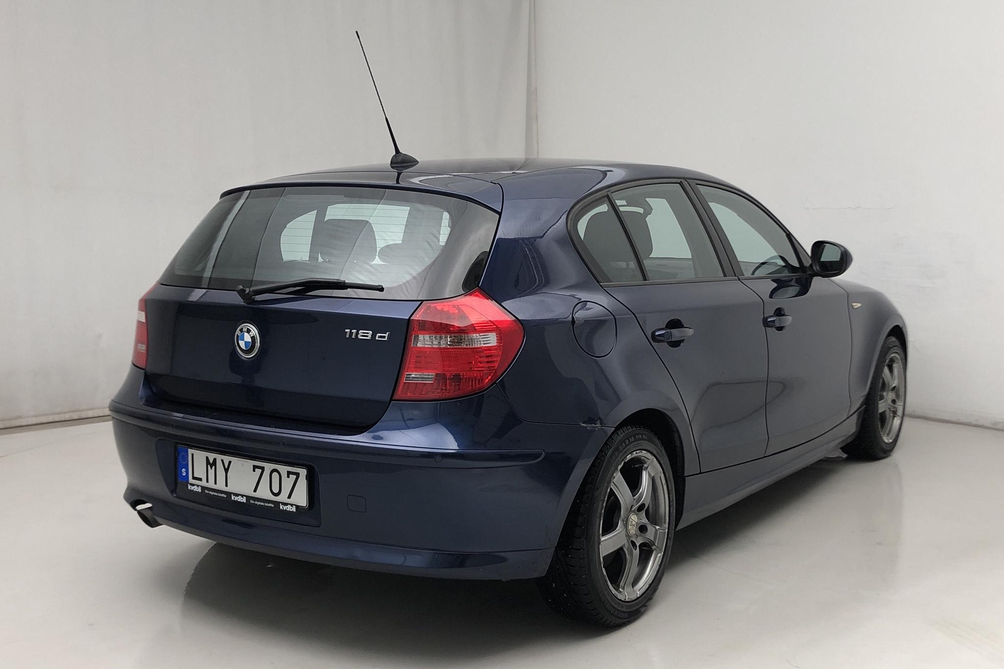 BMW 118d 5dr, E87 (143hk) - 131 430 km - Manual - blue - 2010