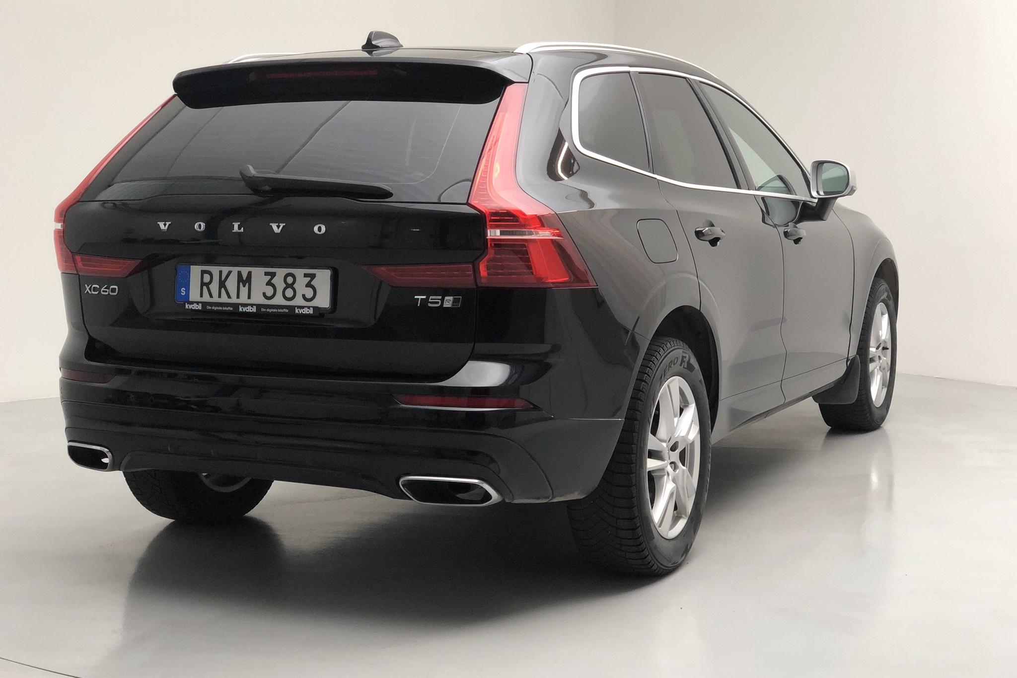 Volvo XC60 T5 AWD (250hk) - 88 490 km - Automatic - black - 2019