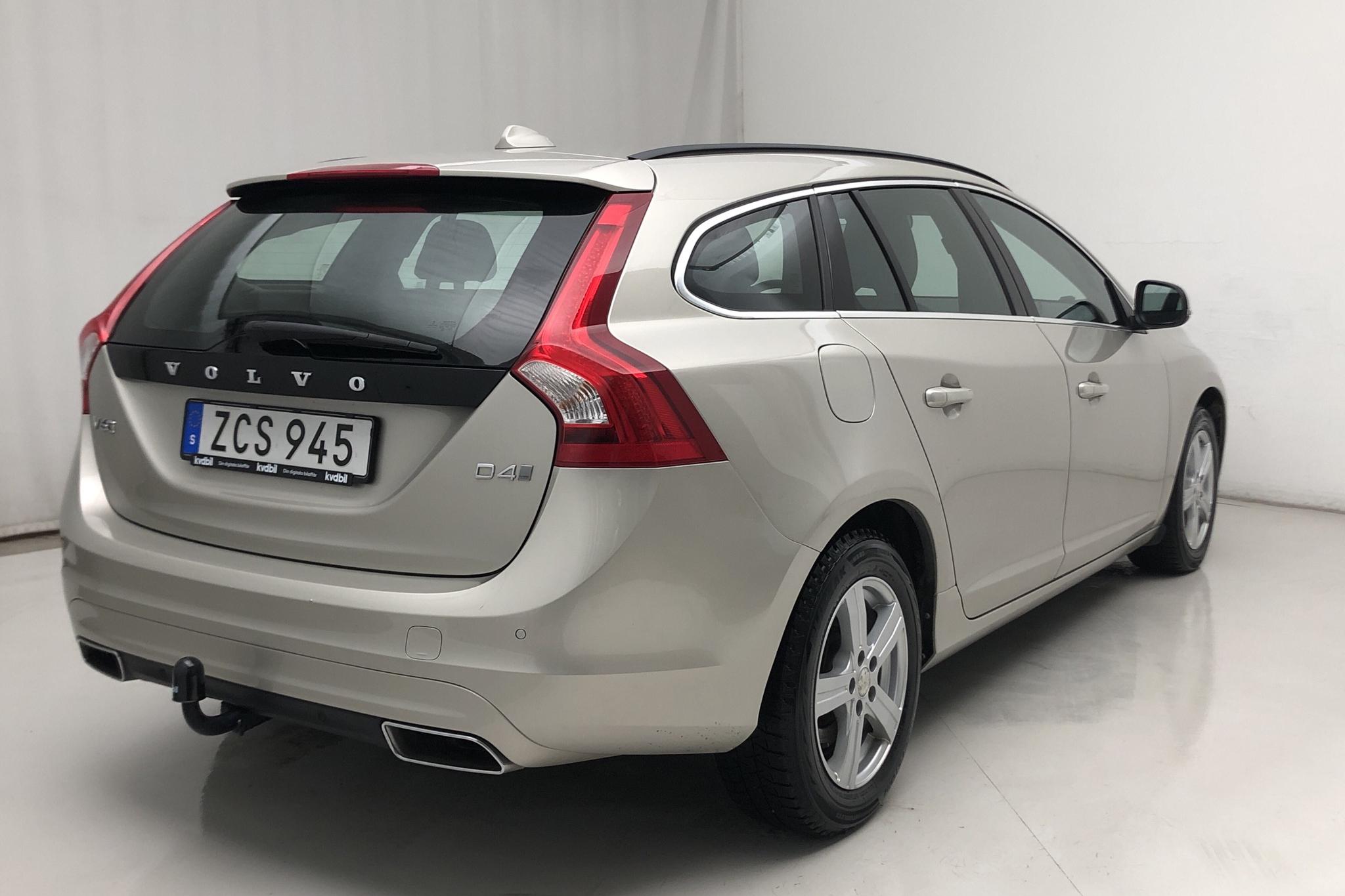 Volvo V60 D4 (190hk) - 105 950 km - Automatic - Light Brown - 2018