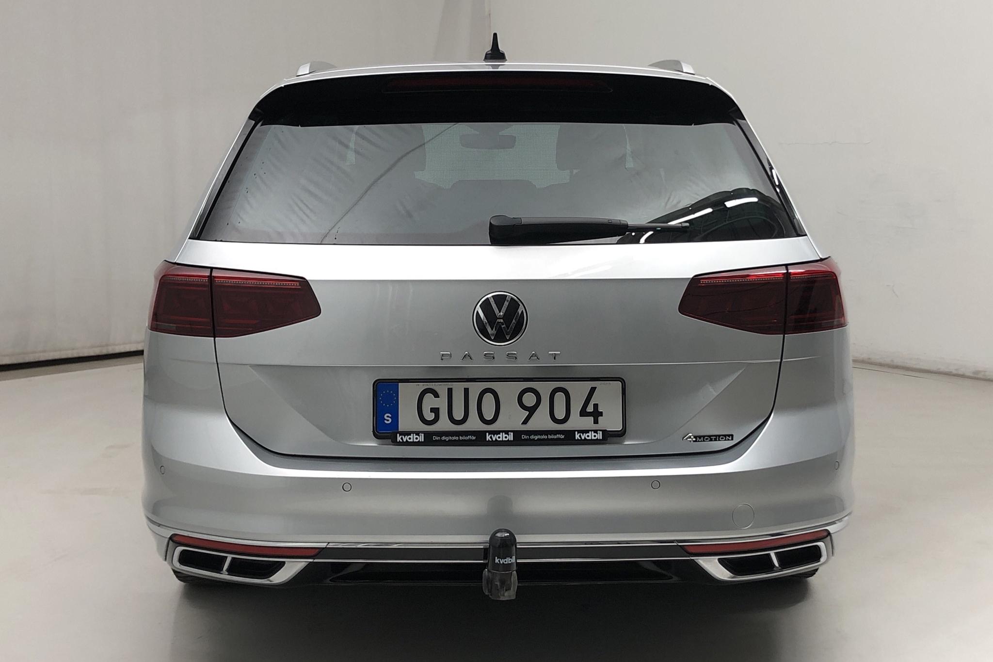 VW Passat 2.0 TDI Sportscombi 4Motion (200hk) - 49 030 km - Automatic - silver - 2021
