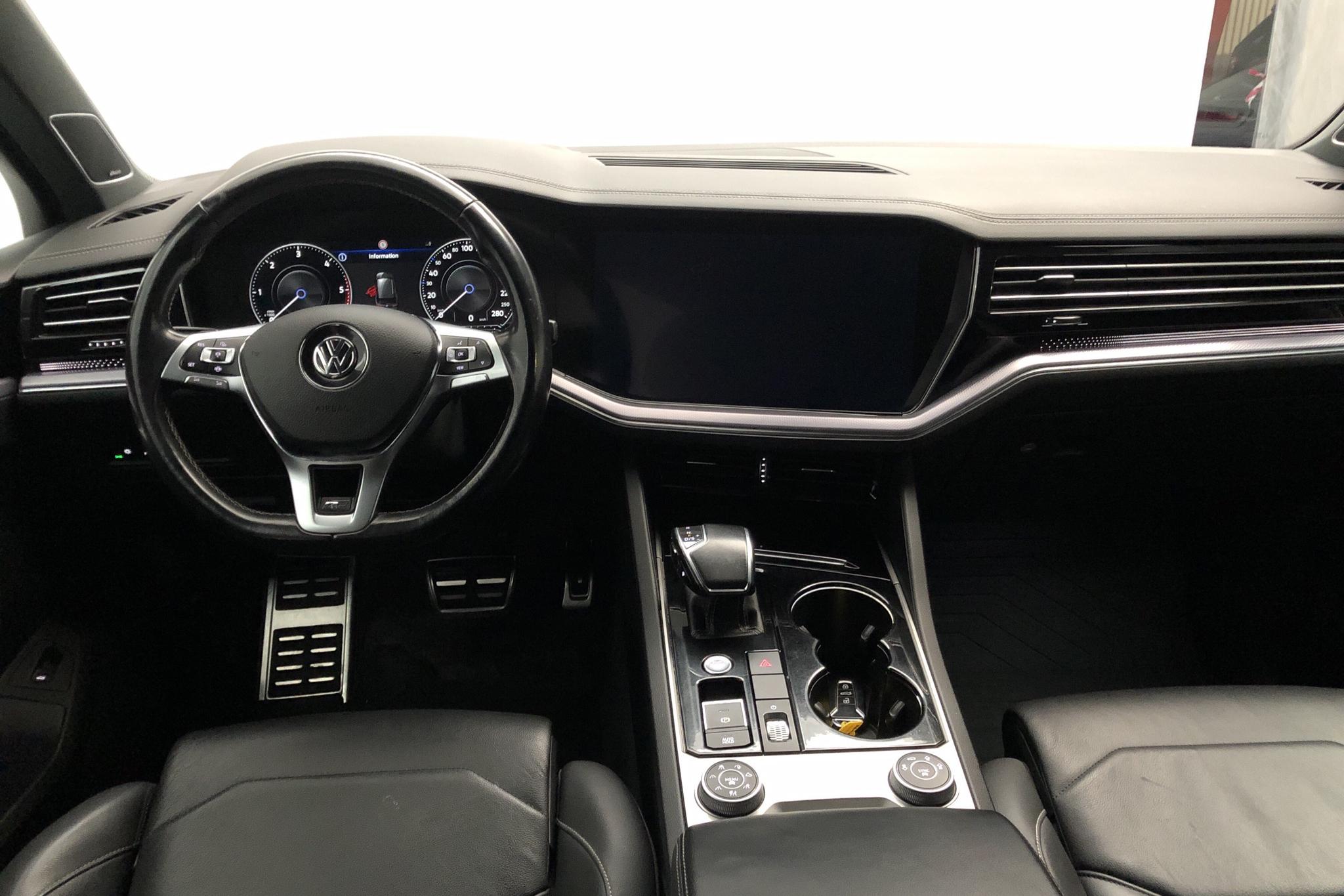 VW Touareg V6 TDI 4Motion (286hk) - 252 400 km - Automatic - black - 2018