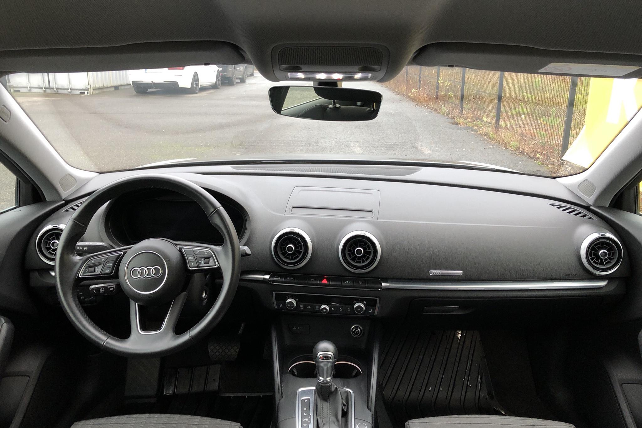 Audi A3 Sportback 35 TFSI (150hk) - 41 170 km - Automatic - gray - 2019
