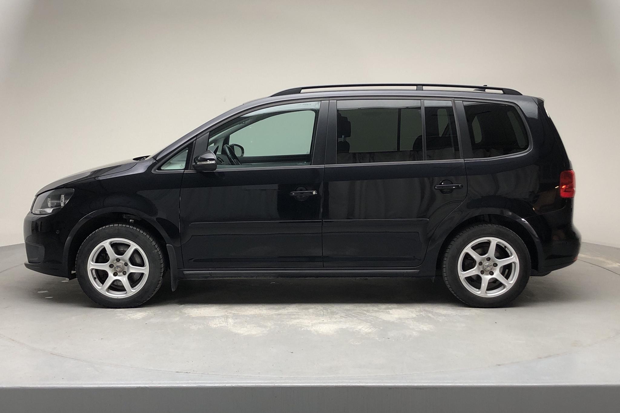 VW Touran 1.4 TGI EcoFuel (150hk) - 192 950 km - Automatic - black - 2013
