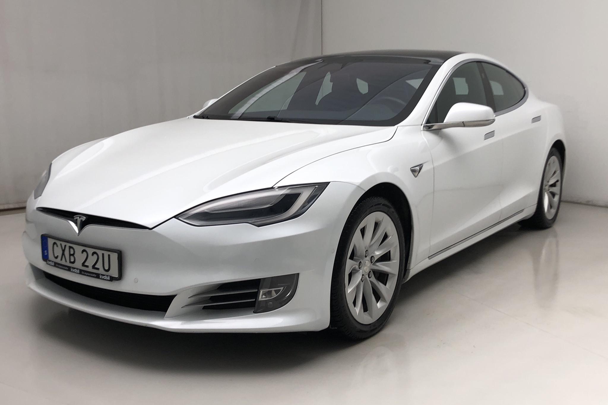 Tesla Model S 100D - 7 102 mil - Automat - vit - 2019