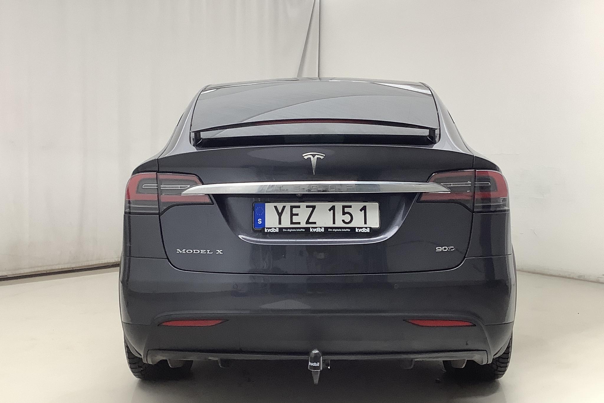 Tesla Model X 90D - 6 700 mil - Automat - grå - 2017