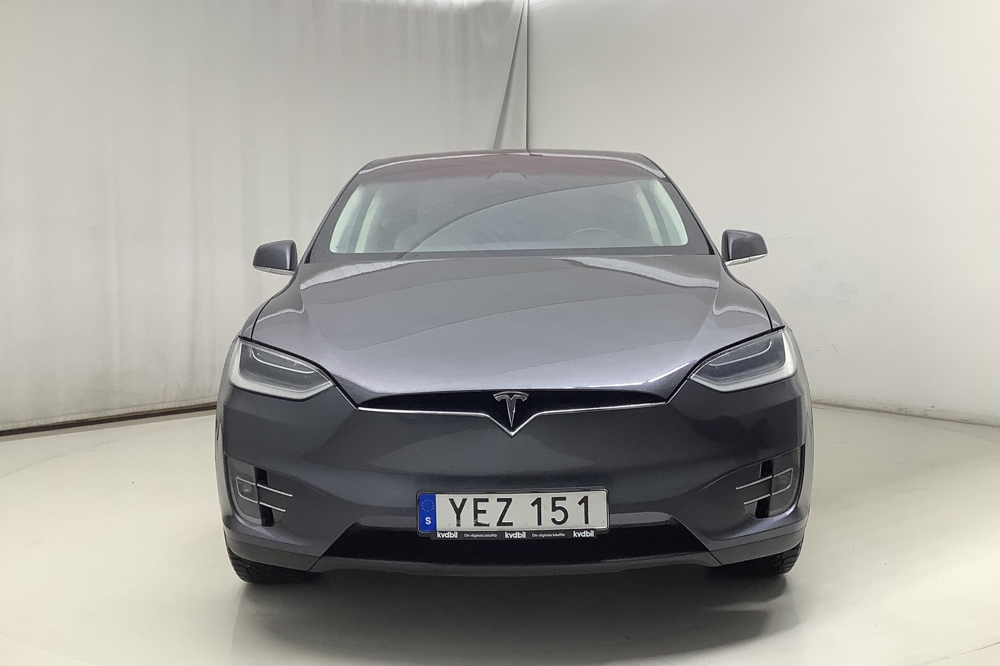 Tesla Model X 90D - 6 700 mil - Automat - grå - 2017