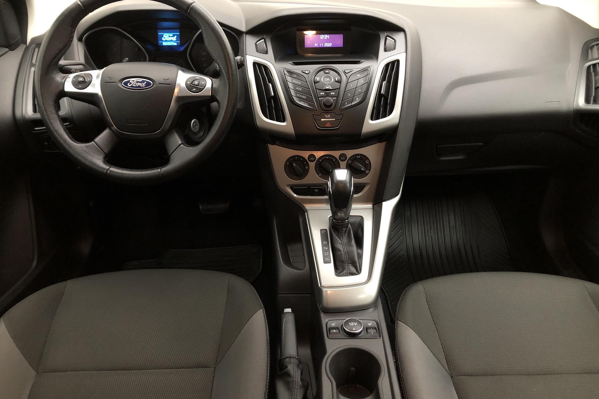 Ford Focus 2.0 TDCi Kombi (115hk) - 5 496 mil - Automat - blå - 2012