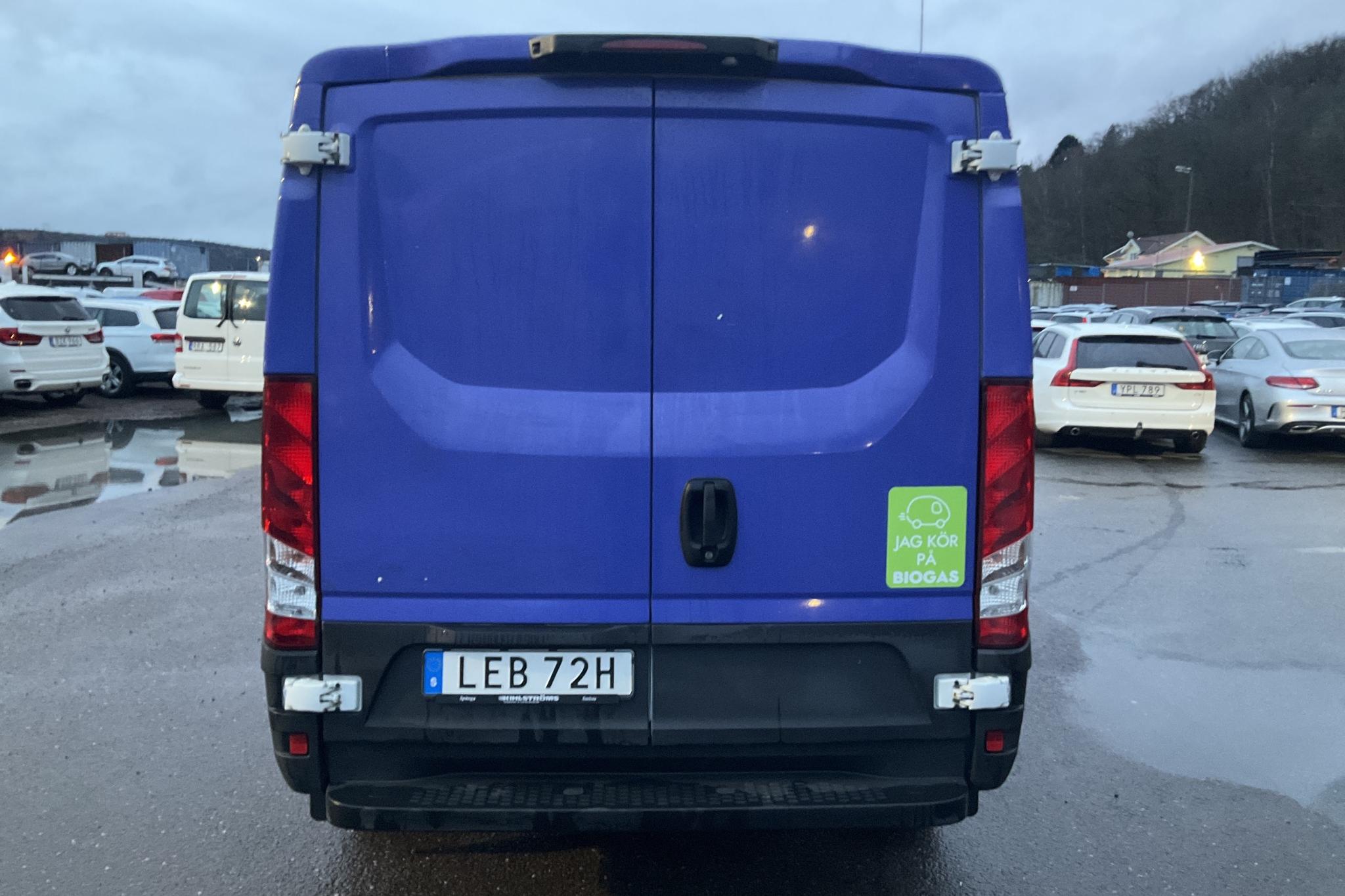 Iveco Daily 35 3.0 CNG (136hk) - 3 403 mil - Automat - vit - 2021