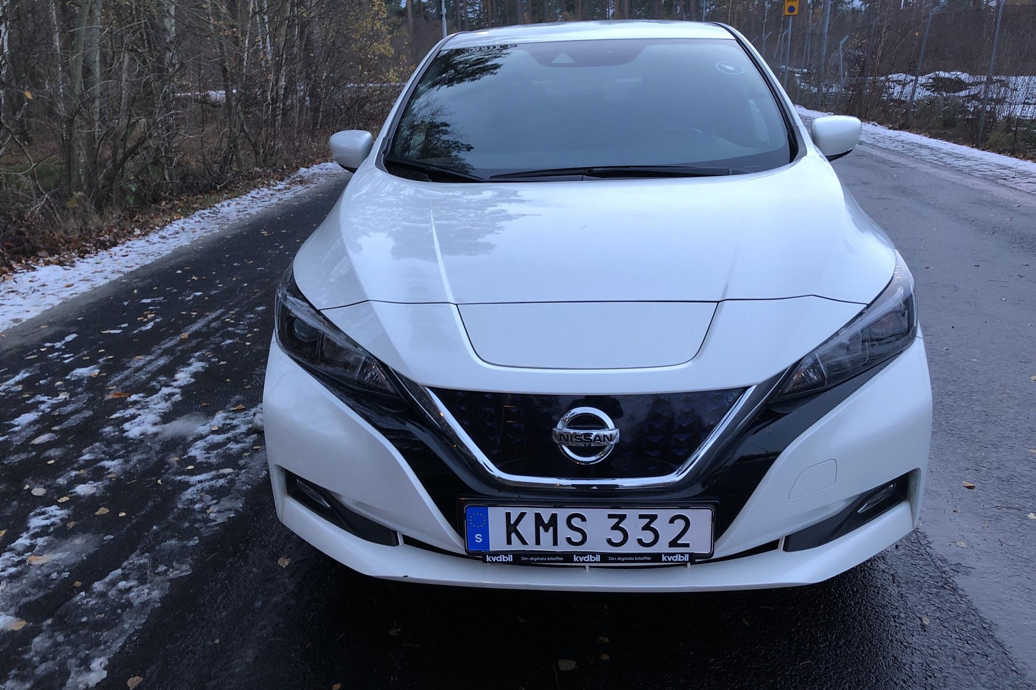Nissan LEAF 5dr 39 kWh (150hk) - 61 500 km - Automatic - white - 2018