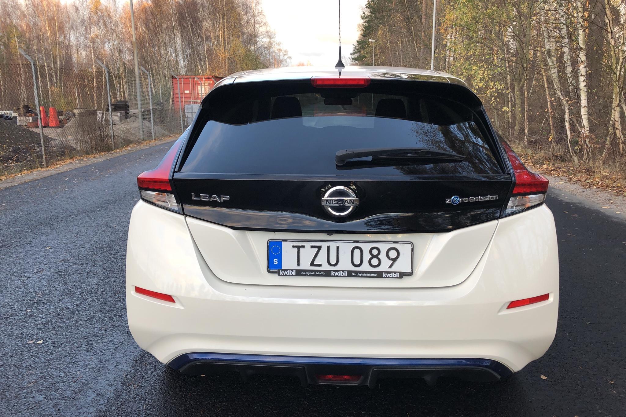 Nissan LEAF 5dr 40 kWh (150hk) - 59 850 km - Automatic - white - 2018