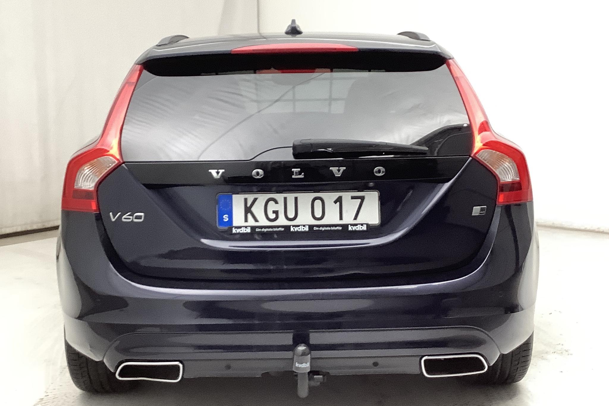 Volvo V60 D4 AWD (190hk) - 132 890 km - Automatic - Dark Blue - 2018