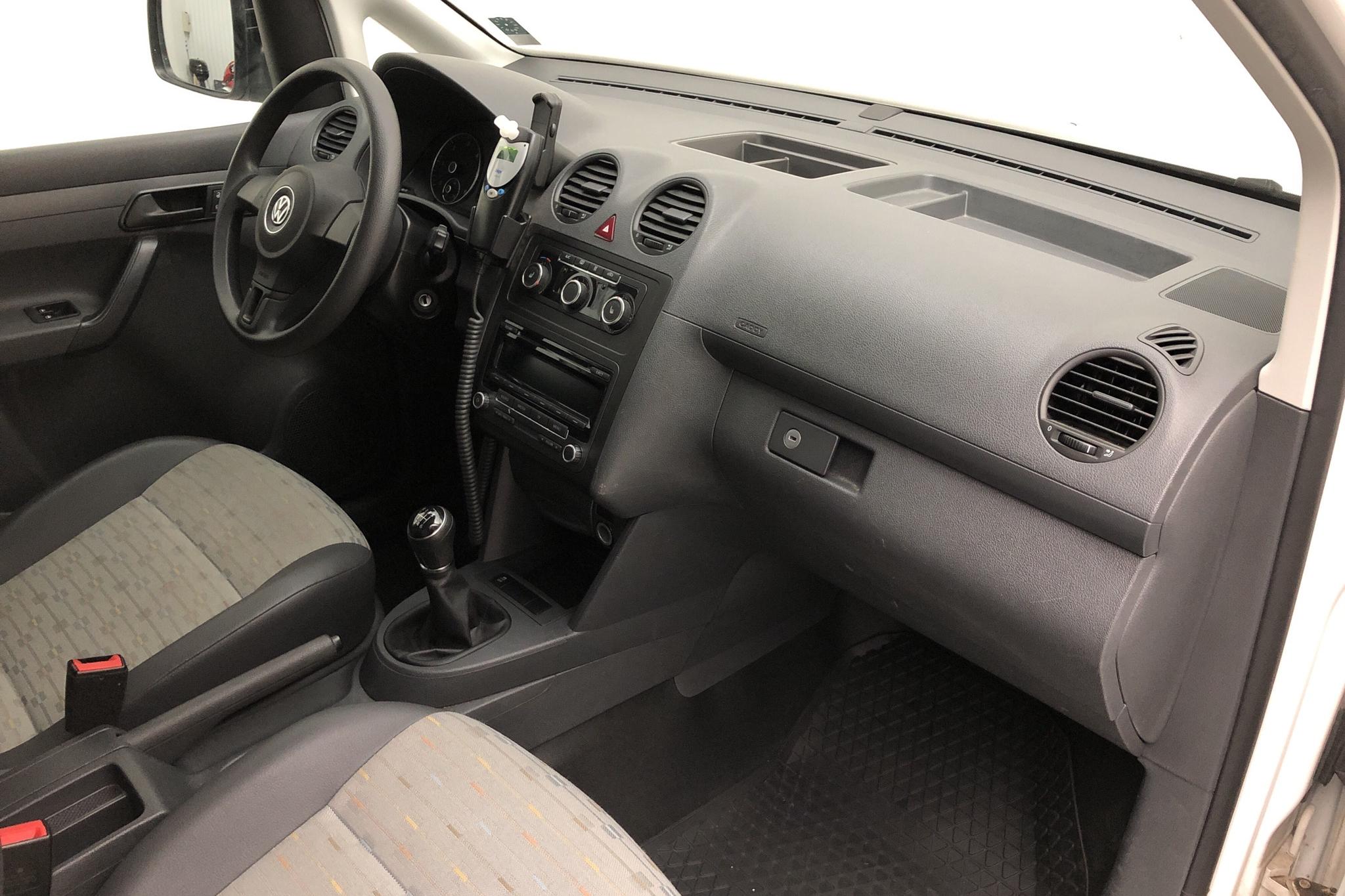 VW Caddy 2.0 TDI Maxi Skåp 4-motion (110hk) - 98 870 km - Manual - white - 2013