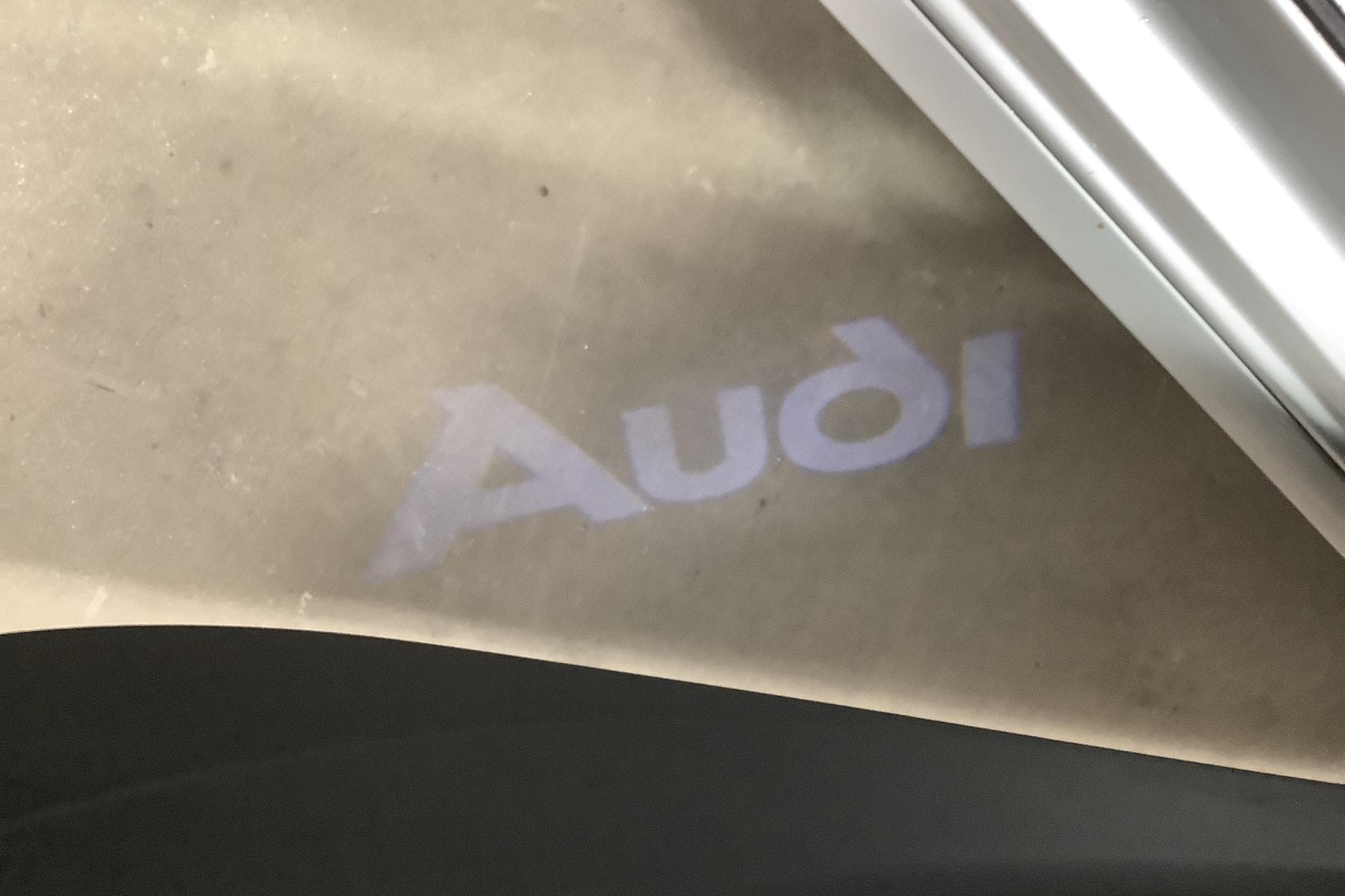 Audi A5 2.0 TFSI (180hk) - 137 430 km - Manual - silver - 2010