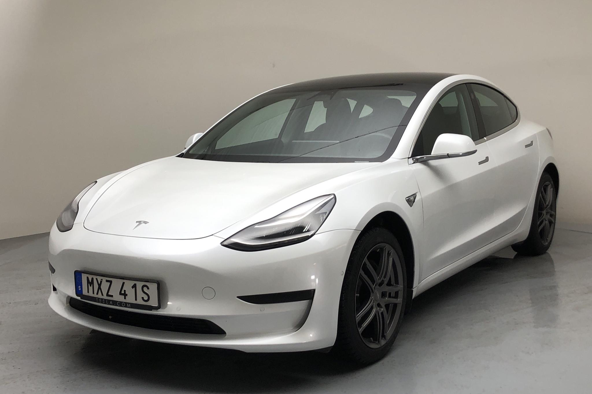 Tesla Model 3 Standard Range RWD - 65 130 km - Automatic - white - 2020