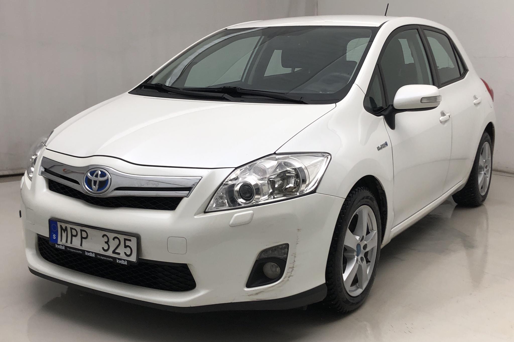Toyota Auris 1.8 HSD 5dr (99hk) - 142 390 km - Automatic - white - 2010