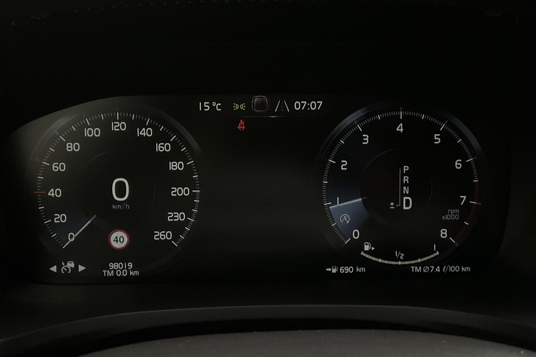 Volvo V60 T5 (250hk) - 9 802 mil - Automat - svart - 2019