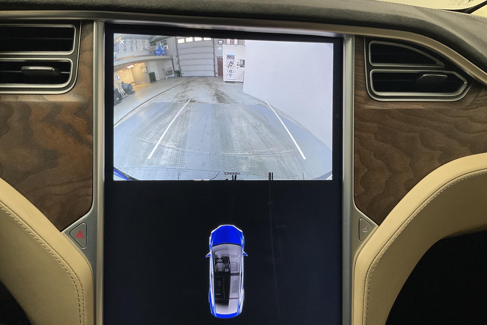 Tesla Model X 75D - 18 287 mil - Automat - blå - 2016
