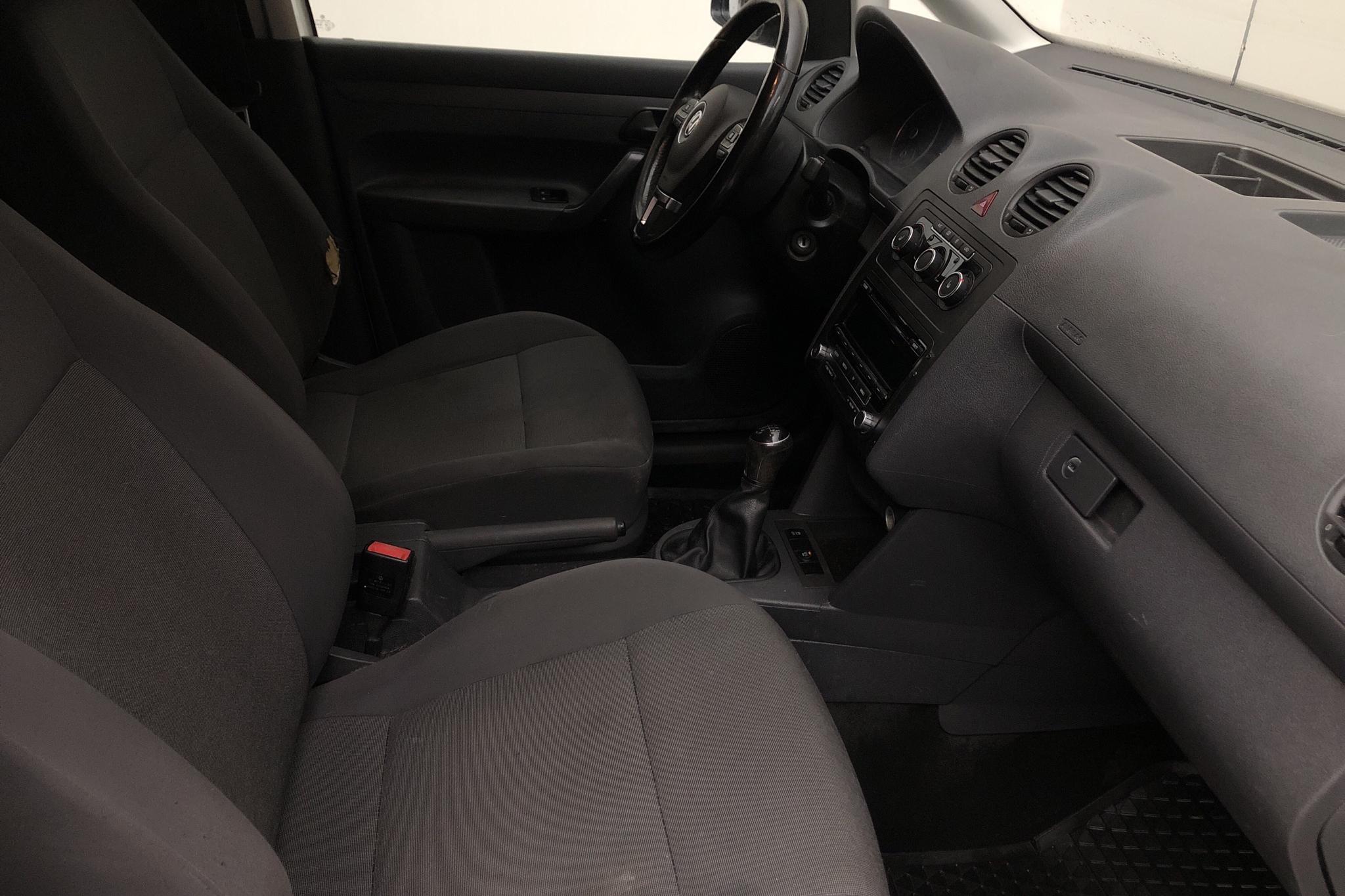VW Caddy 1.6 TDI Skåp (102hk) - 14 163 mil - Manuell - vit - 2015