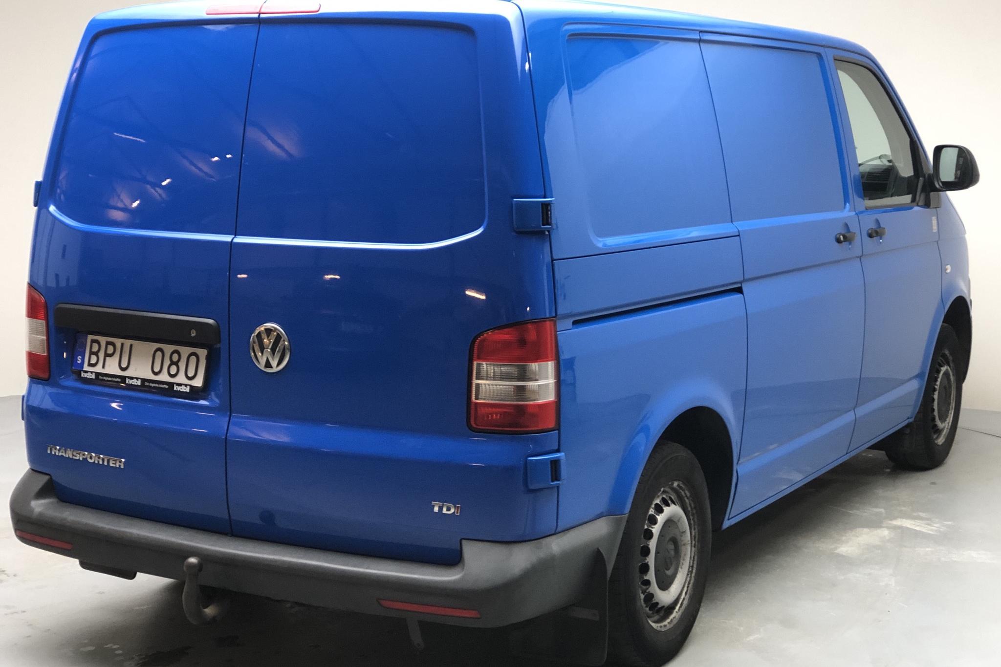 VW Transporter T5 2.0 TDI (140hk) - 21 825 mil - Manuell - blå - 2013