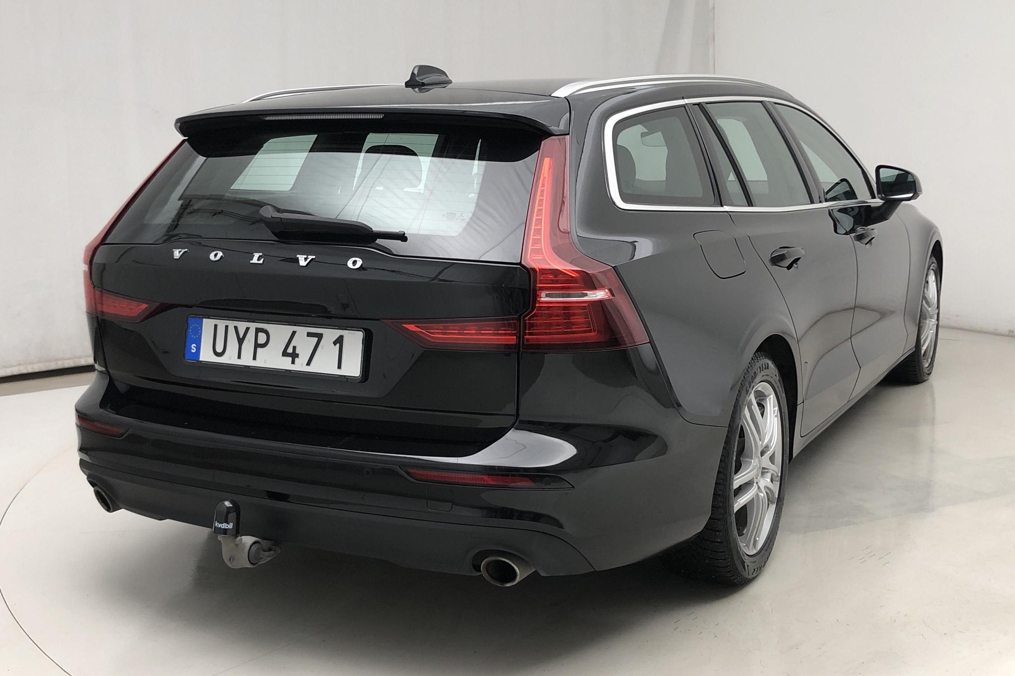 Volvo V60 D4 (190hk) - 7 513 mil - Automat - svart - 2019