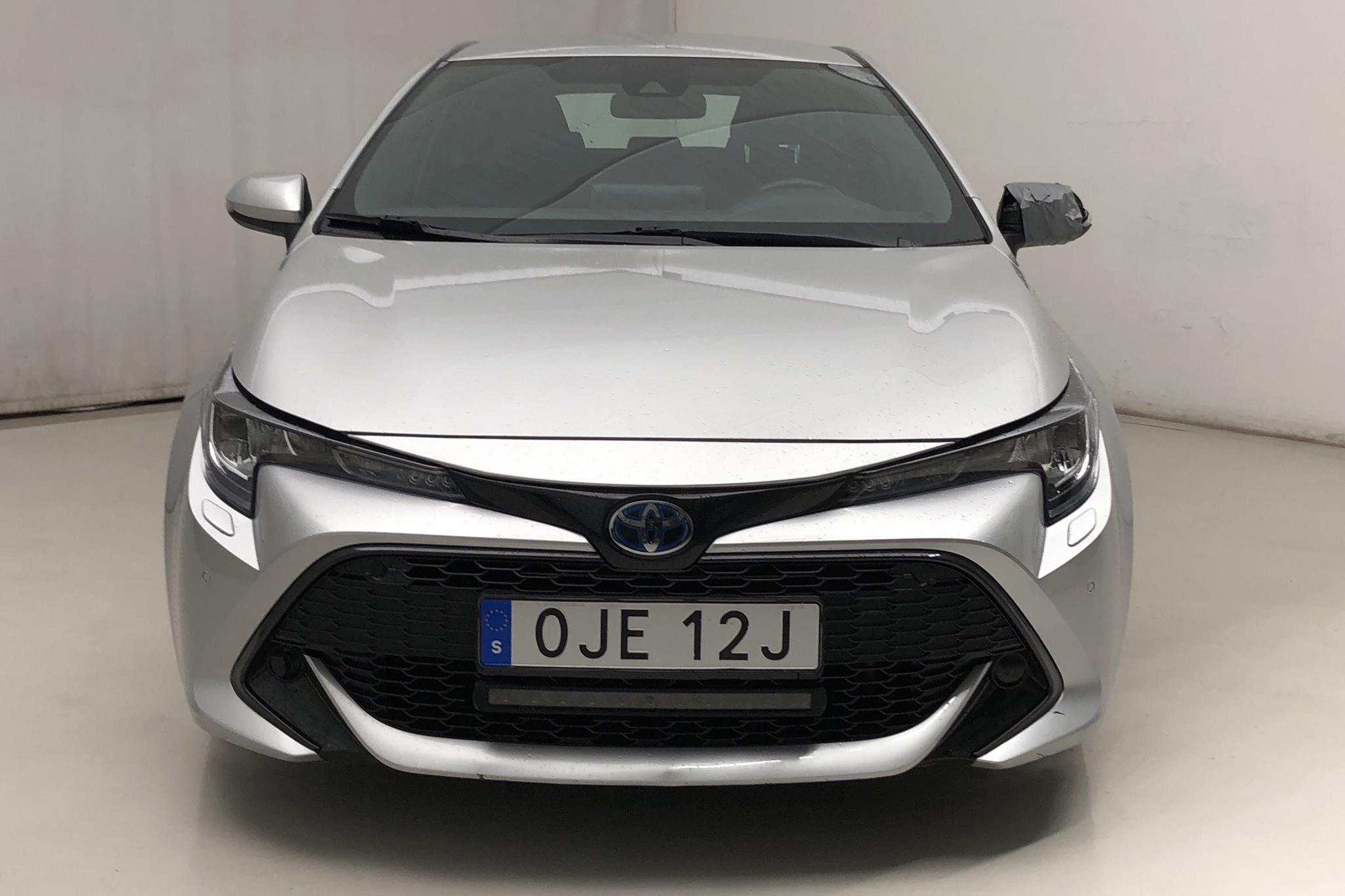 Toyota Corolla 1.8 Hybrid 5dr (122hk) - 69 080 km - Automatic - silver - 2020