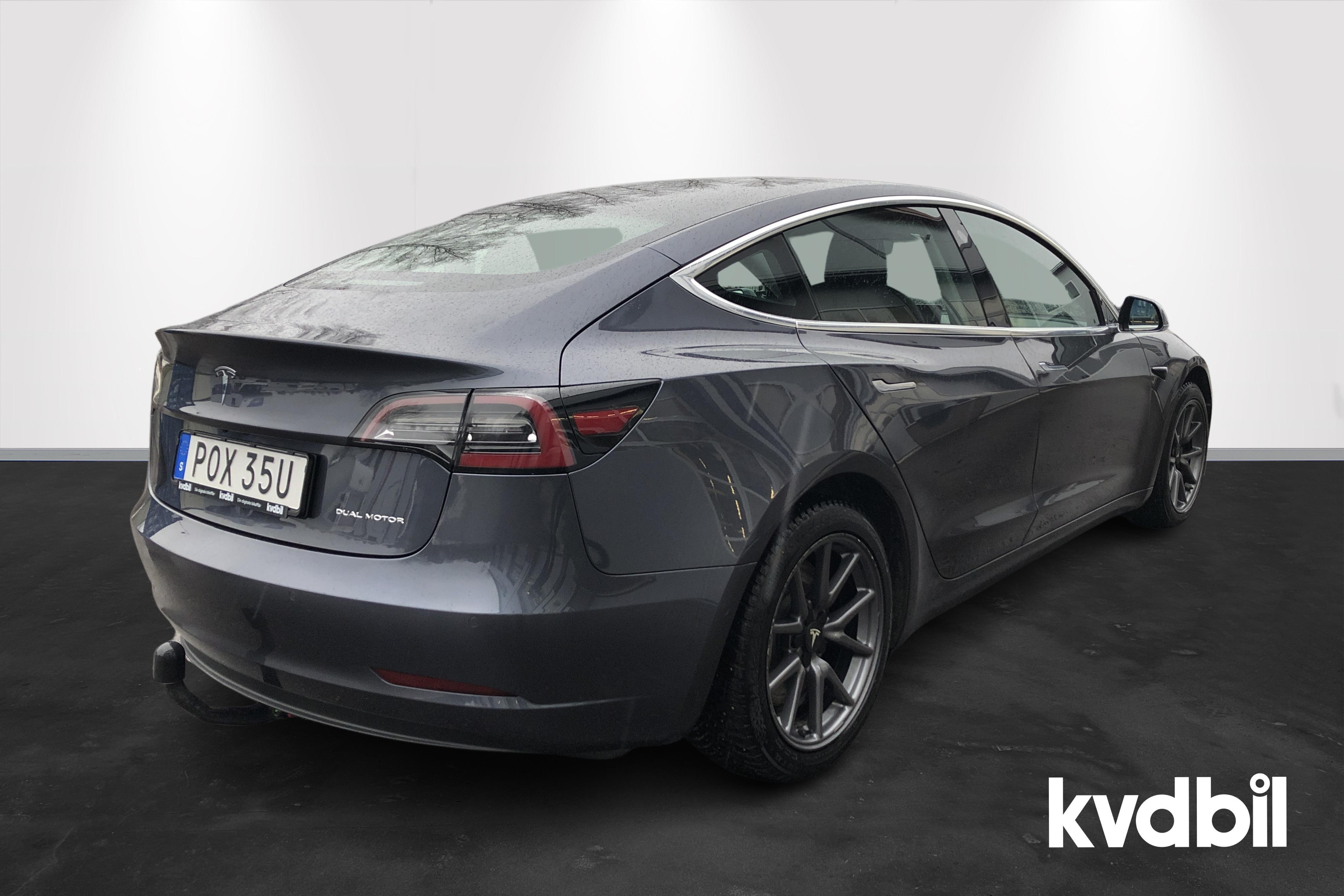 Tesla Model 3 Long Range Dual Motor AWD - 5 937 mil - Automat - grå - 2020