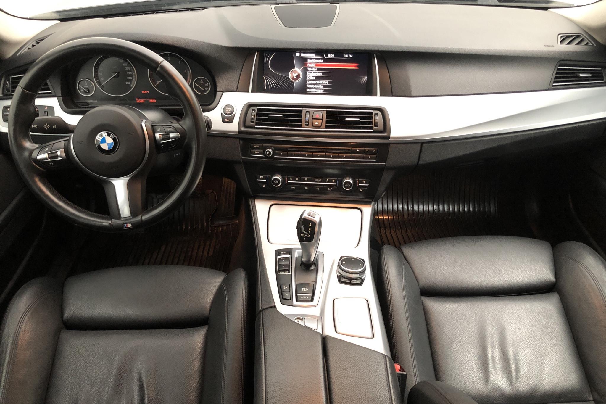 BMW 520d xDrive Touring, F11 (190hk) - 153 450 km - Automatic - gray - 2017