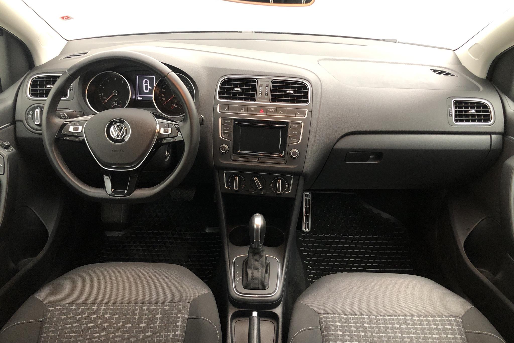 VW Polo 1.2 TSI 5dr (90hk) - 887 mil - Automat - svart - 2015