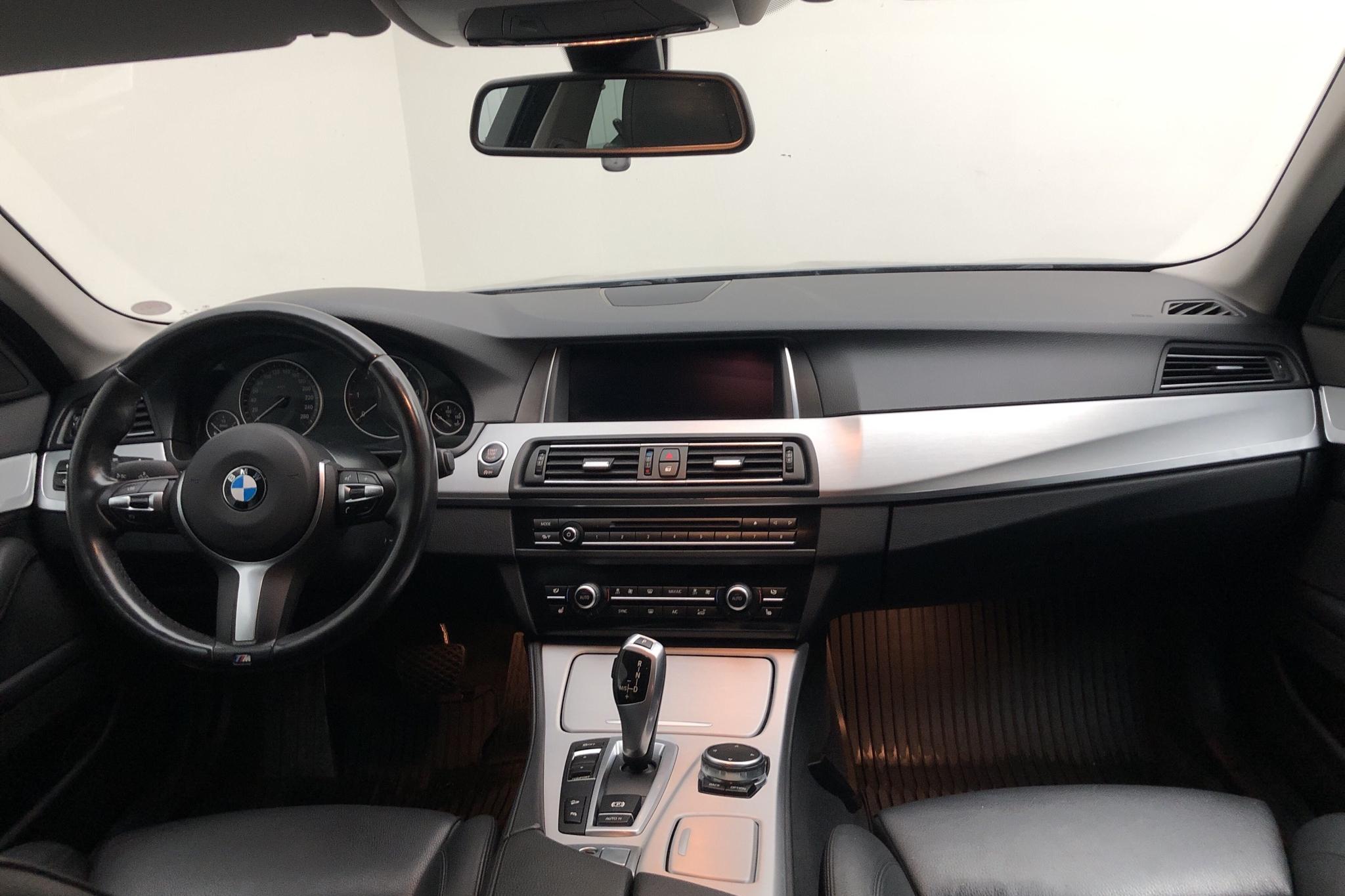 BMW 520d xDrive Touring, F11 (190hk) - 76 820 km - Automatic - gray - 2017